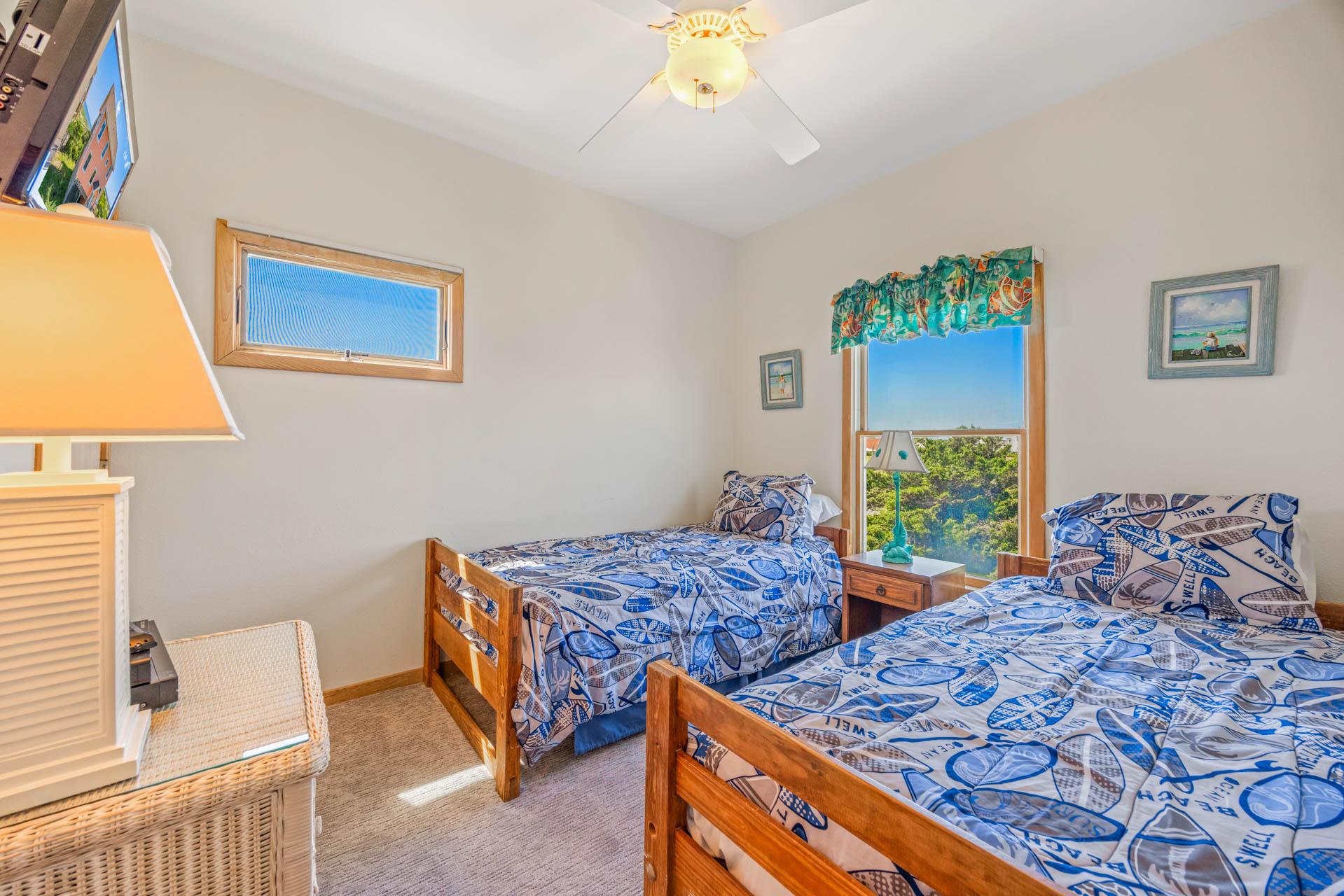 Surf Or Sound Realty 287 Surf Side Bedroom 5