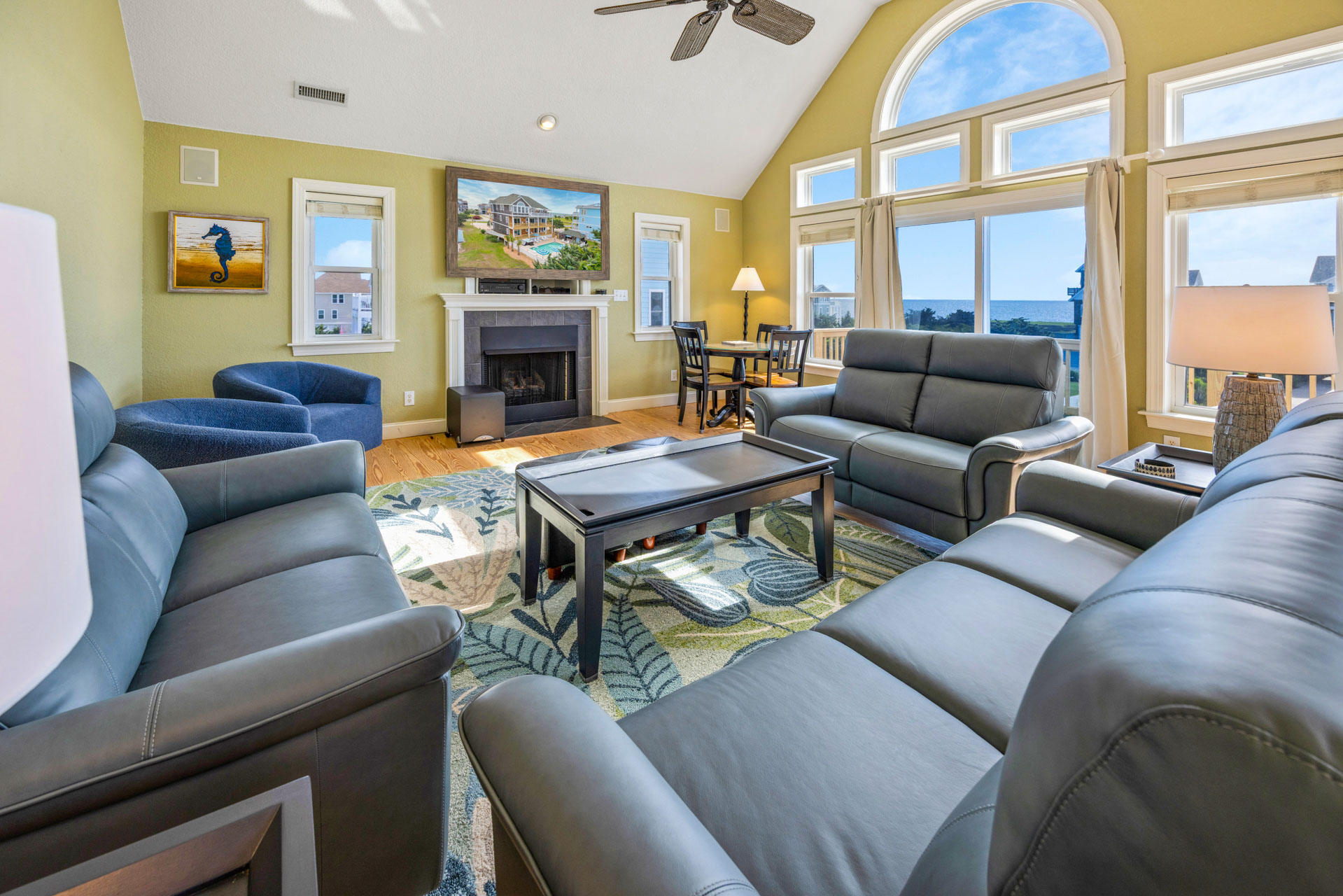 Surf Or Sound Realty 1224 Ride Like The Wind Great Room 1