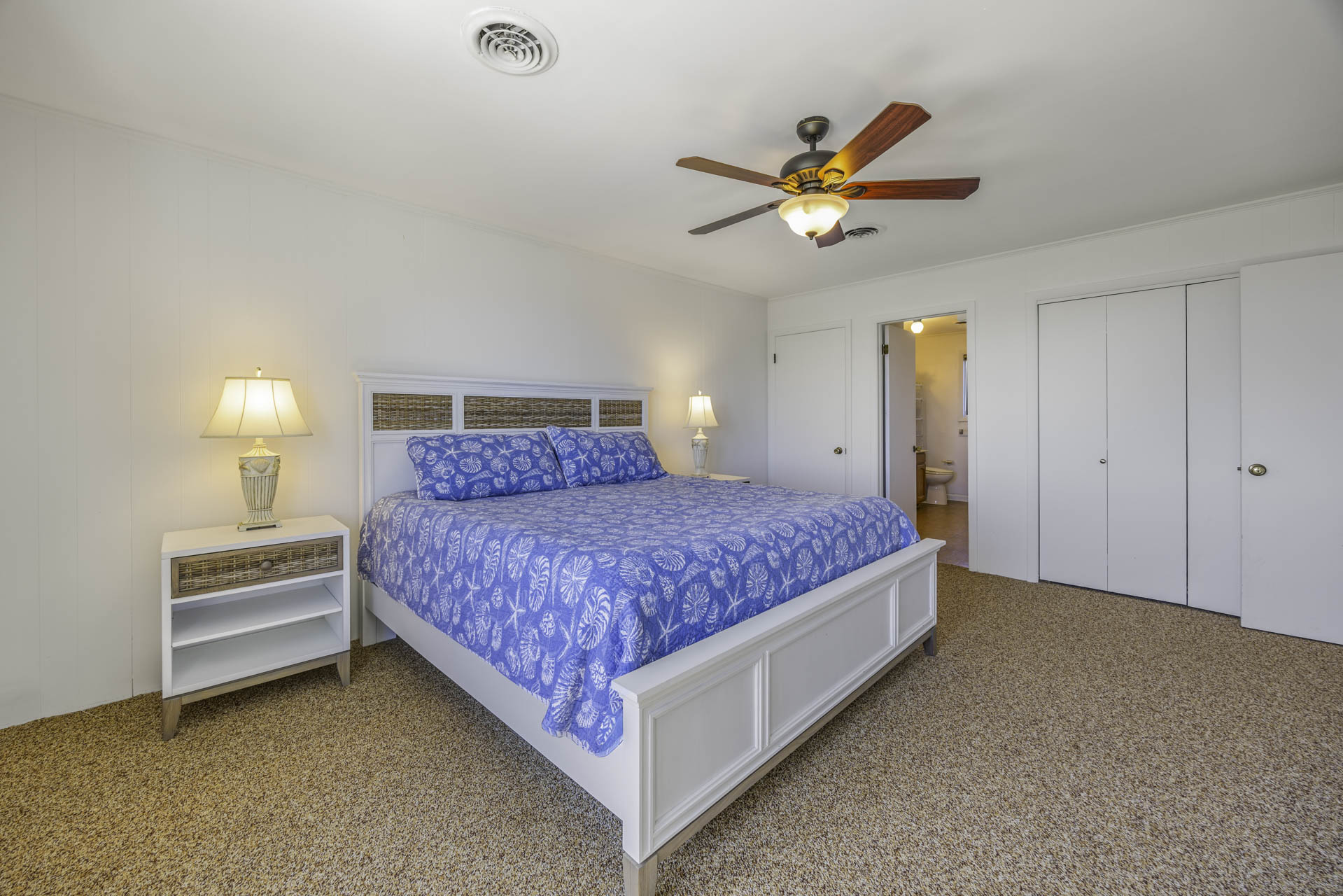 Surf Or Sound Realty 1097 Harmona Bedroom 1 2