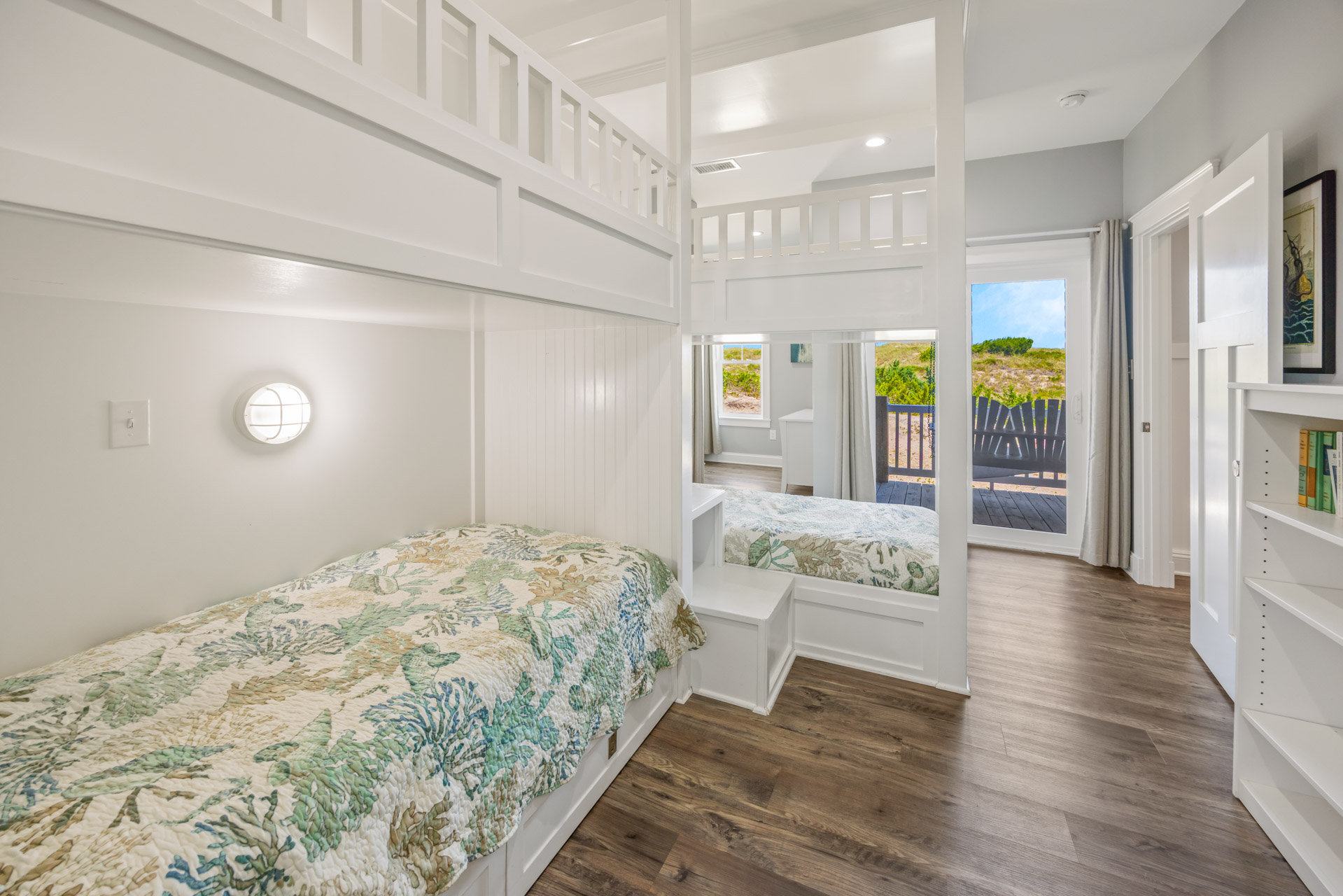 Surf Or Sound Realty 990 Dawn Treader Bedroom 6 4