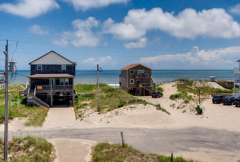 Marooned 893 Surf or Sound