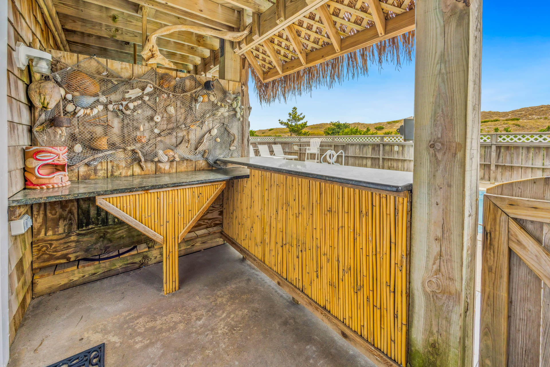 Surf Or Sound Realty 594 Hatteras Escape Tiki Bar