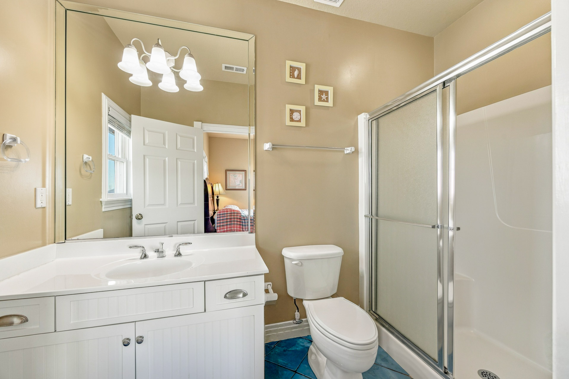 Surf Or Sound Realty 569 Cape Winds Bedroom 3 2