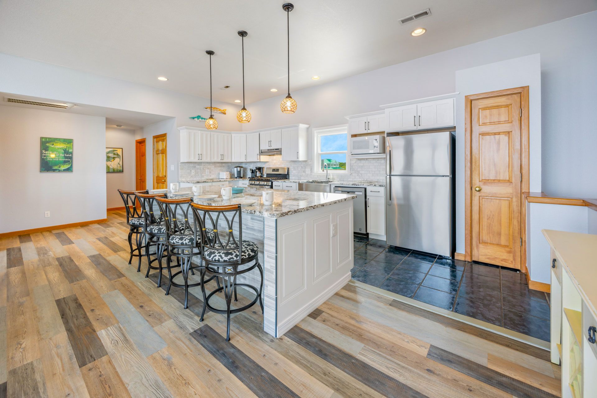Surf Or Sound Realty 235 Sounds Good Kitchen 1