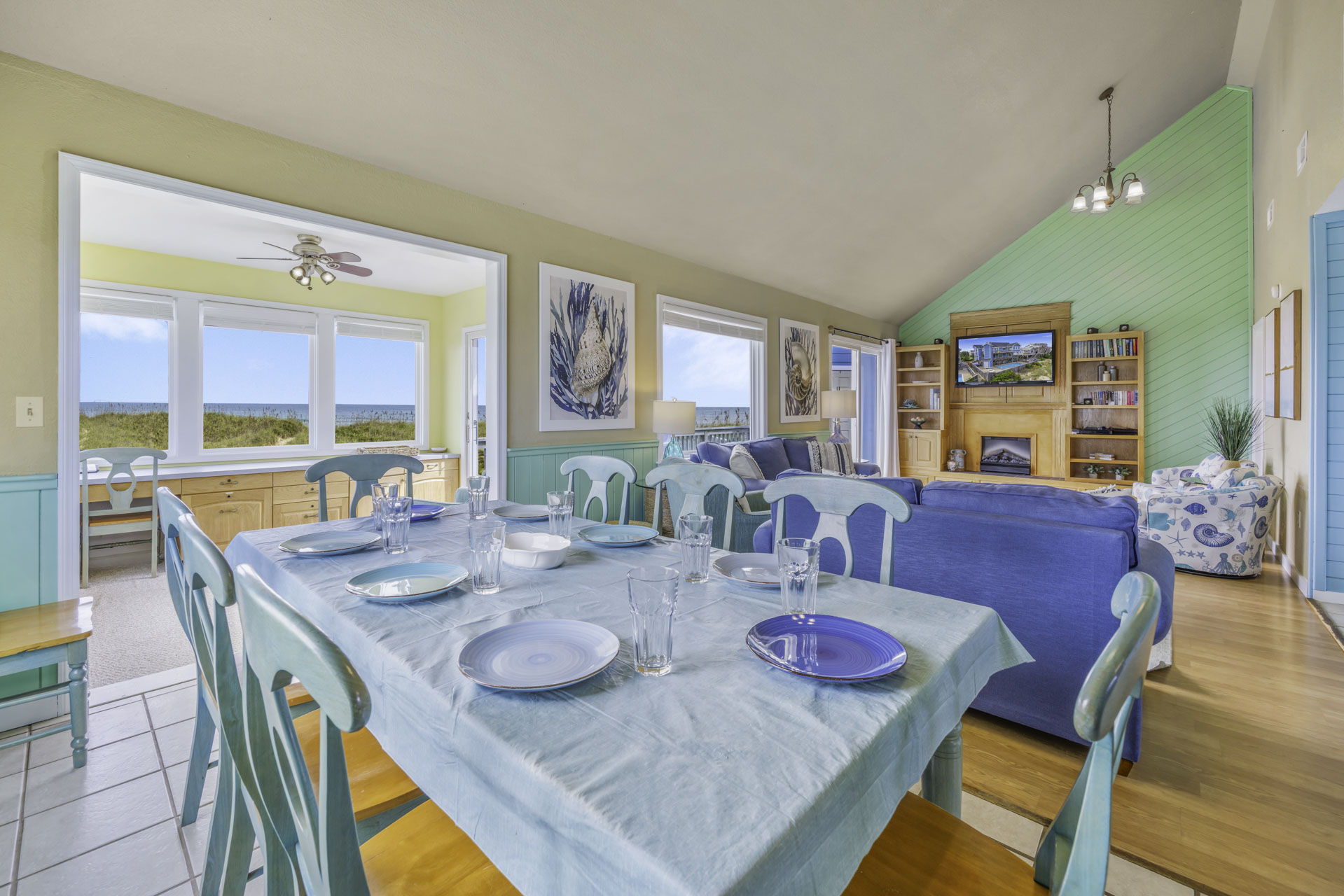 Surf Or Sound Realty 281 Paradise Found Dining Area 3