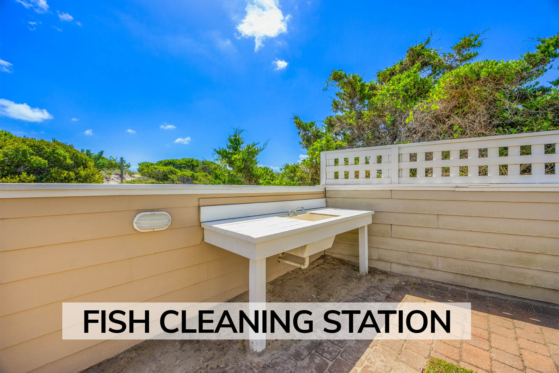 Surf Or Sound Realty 1074 Pura Vida Fish Cleaning Station Label
