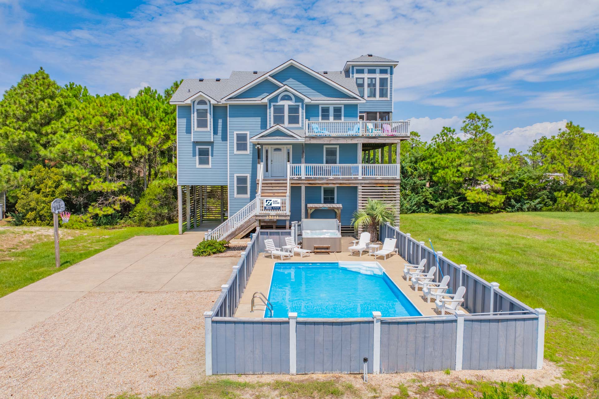 Surf Or Sound Realty 1259 The Annapolitan Exterior 5