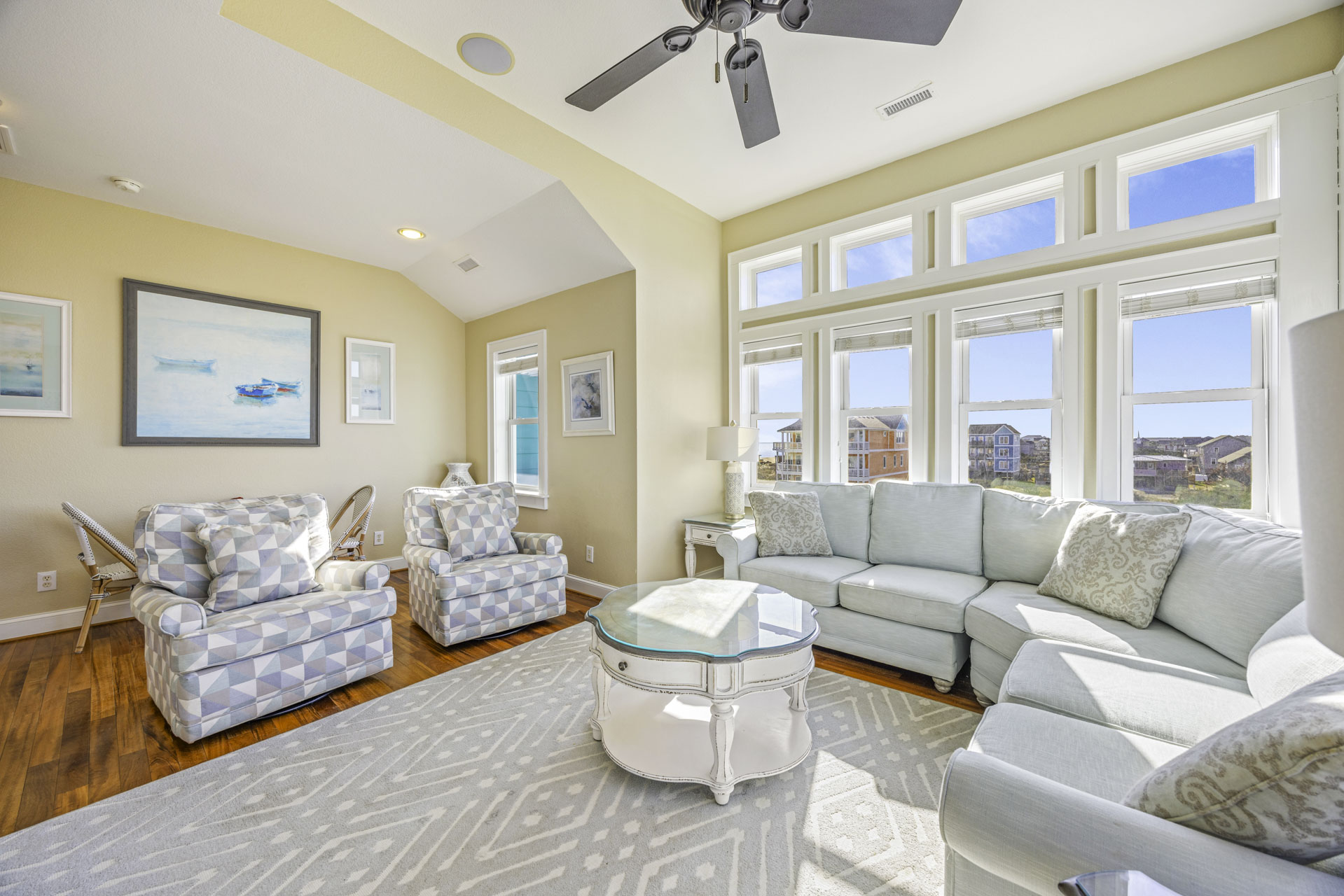 Surf Or Sound Realty 502 Tipsy Turtle Sitting Room 3