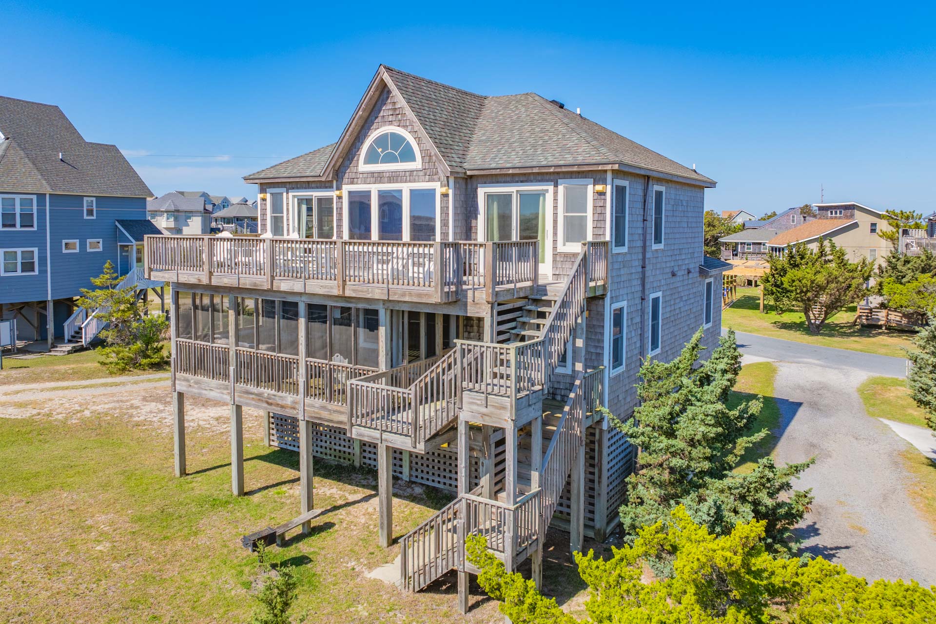 Surf Or Sound Realty 767 Beachcomber Exterior 5