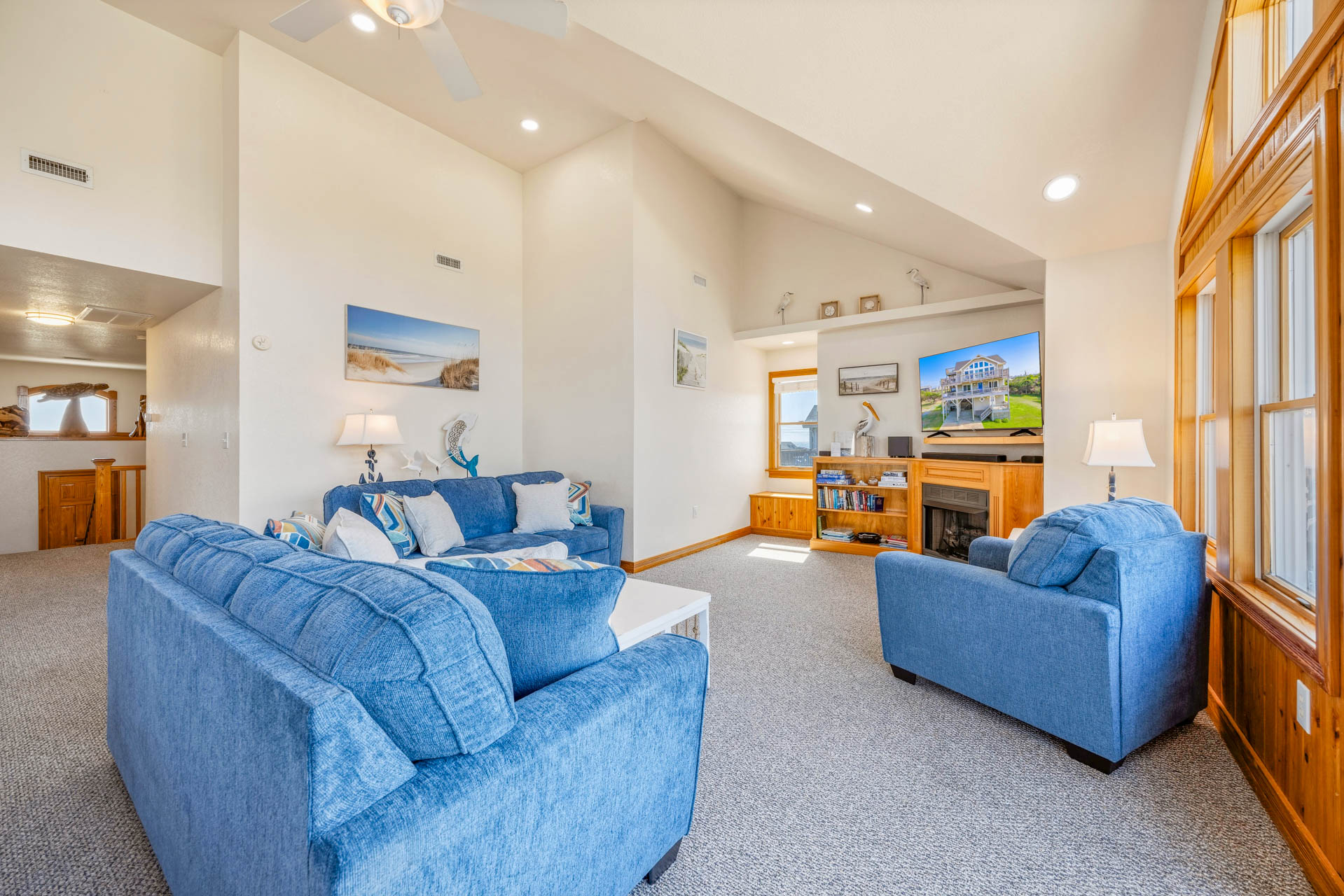 Surf Or Sound Realty 928 Surfs Up Rodanthe Great Room 3