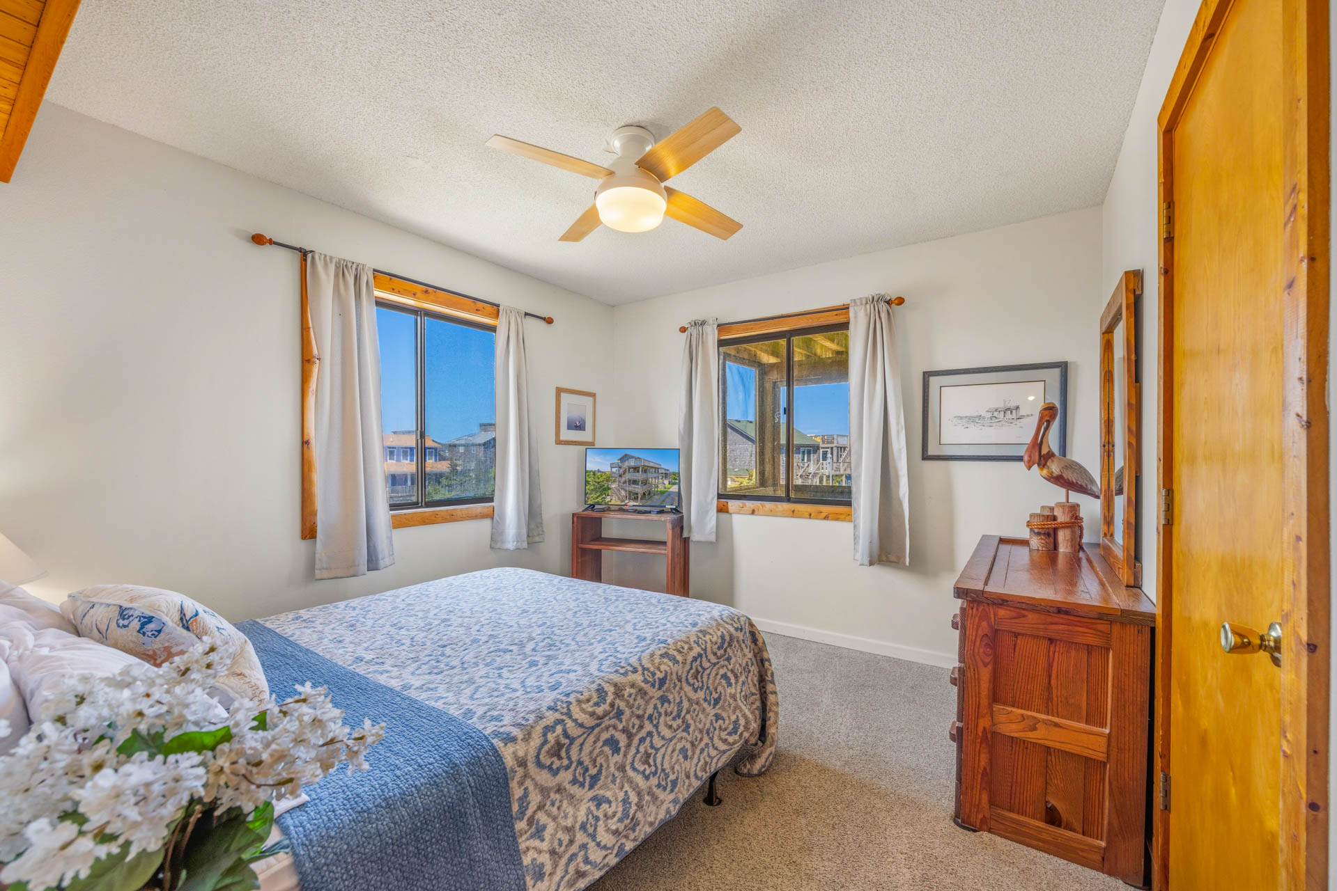 Surf Or Sound Realty 60 Bermuda Breeze Bedroom 1 1