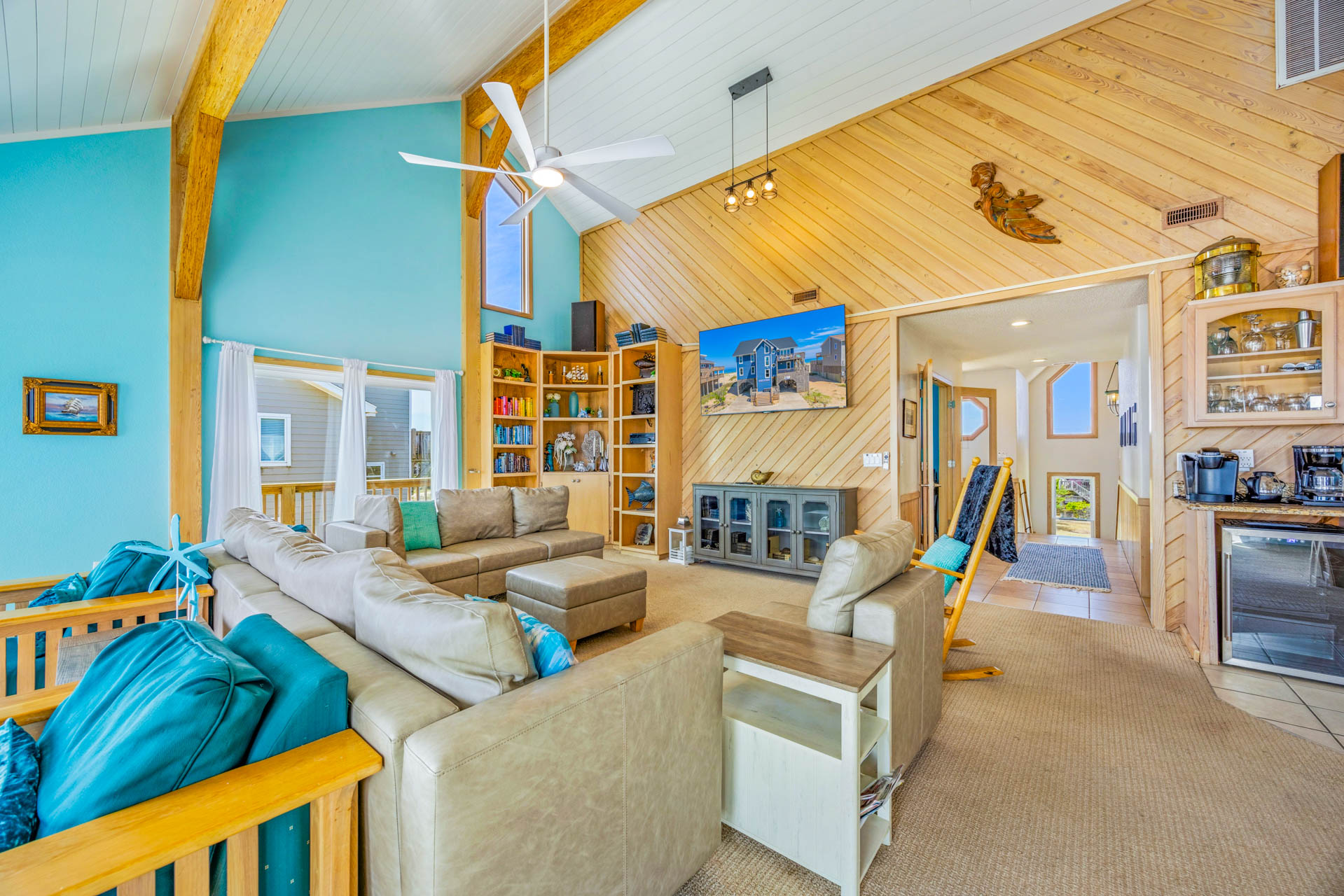 Surf Or Sound Realty 1246 Star Kissed Great Room 3