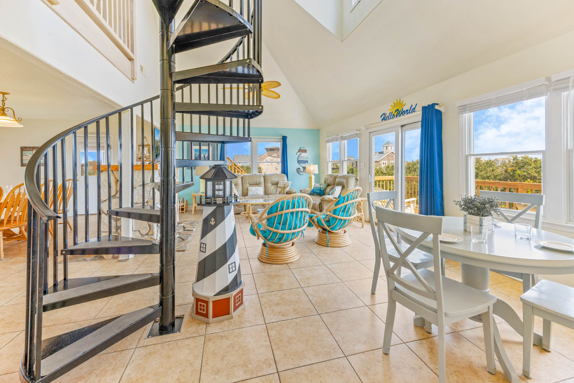 Hello World - #18 | Surf or Sound