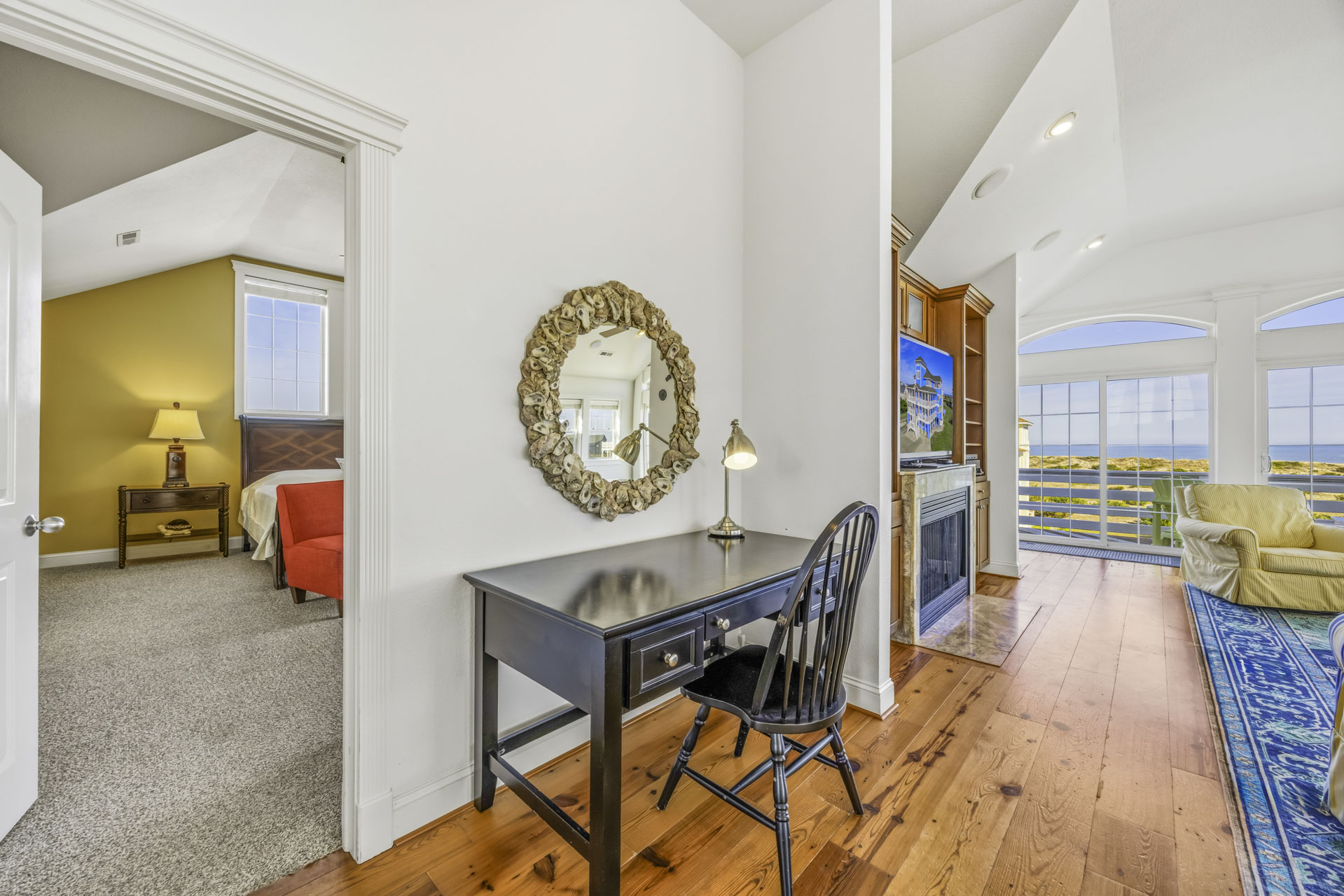 Surf Or Sound Realty 564 High Seas Great Room 7