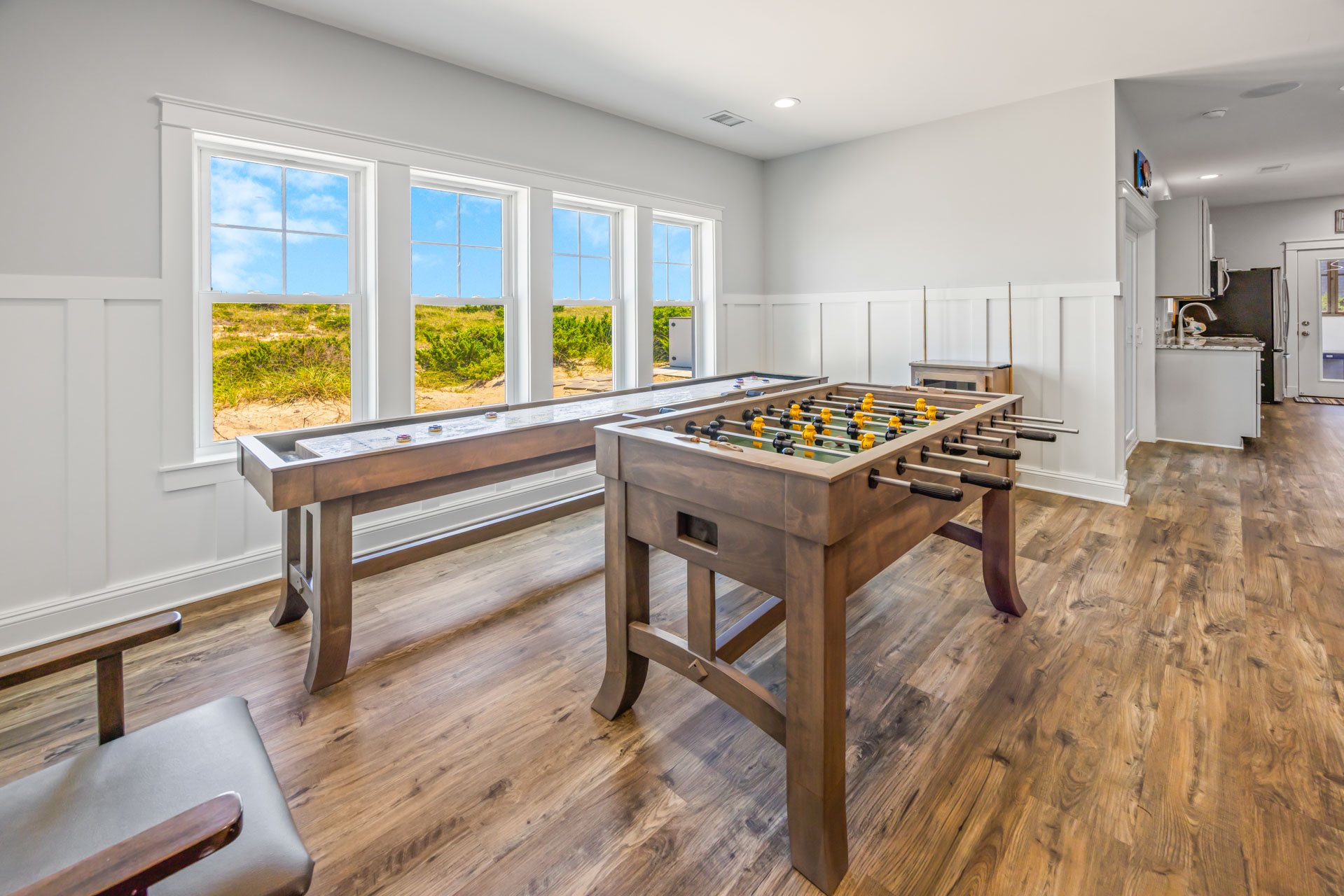 Surf Or Sound Realty 990 Dawn Treader Game Room 7