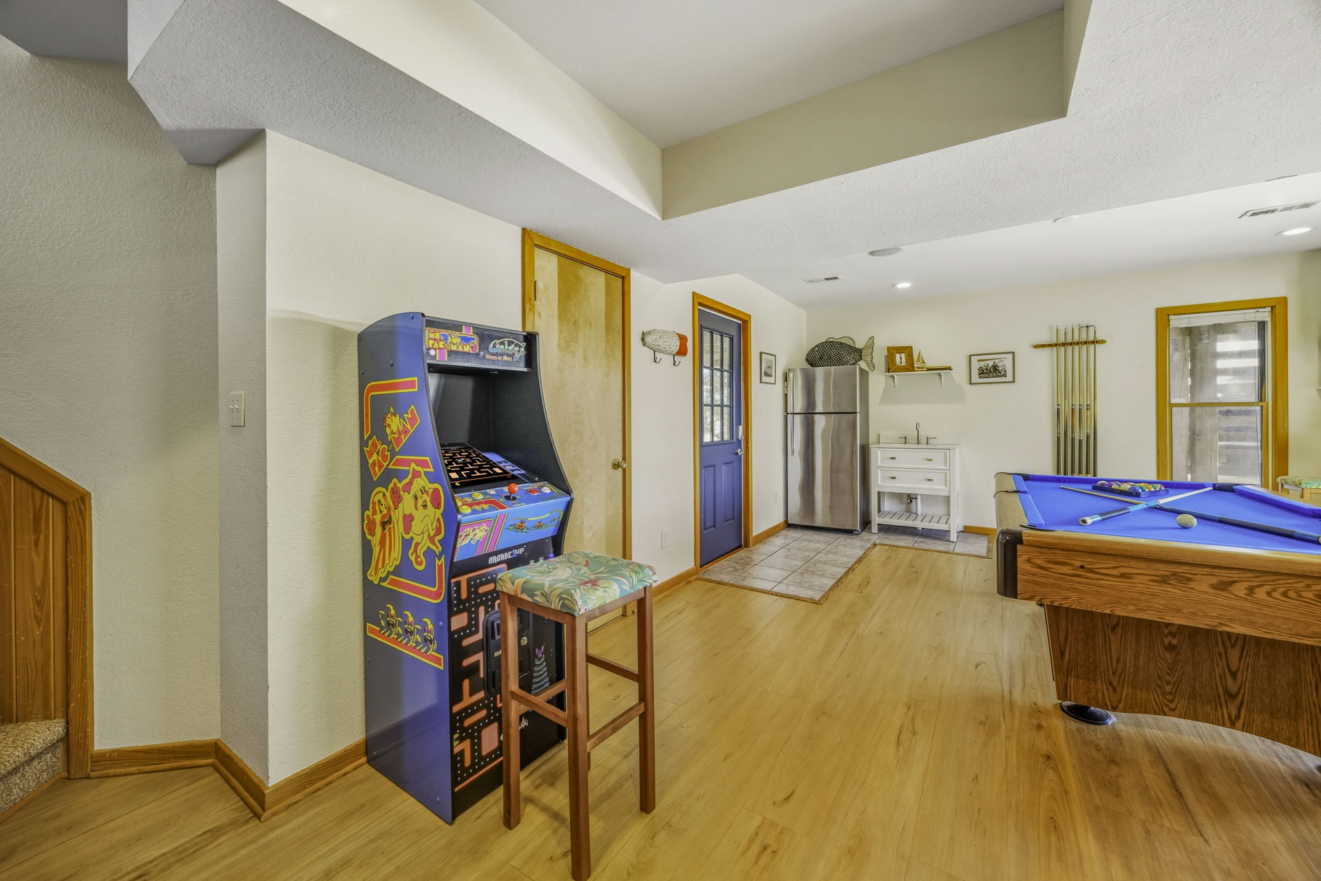 Surf Or Sound Realty 336 Kokomo Game Room 1