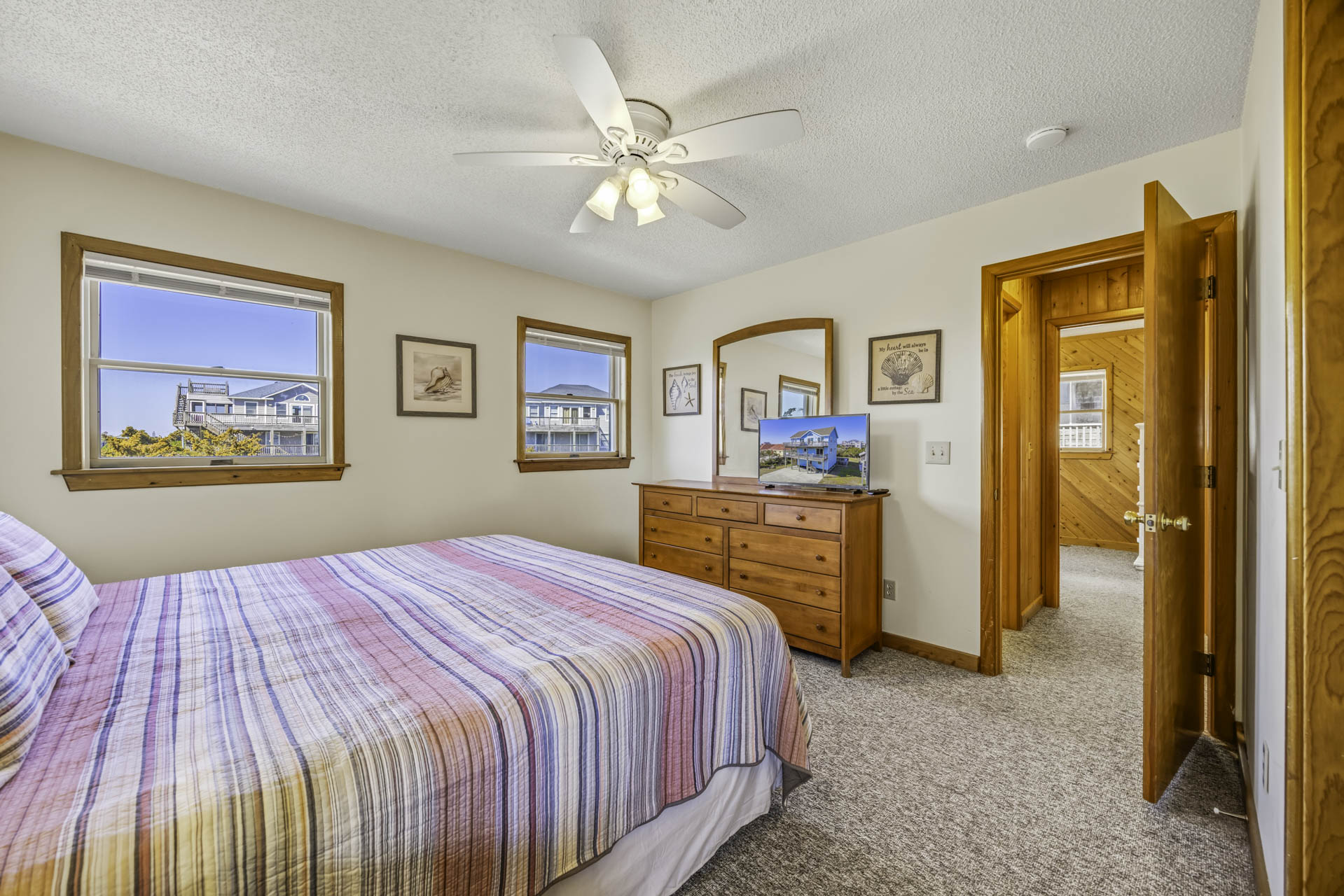 Surf Or Sound Realty 1245 Blue Wahoo Bedroom 2 2