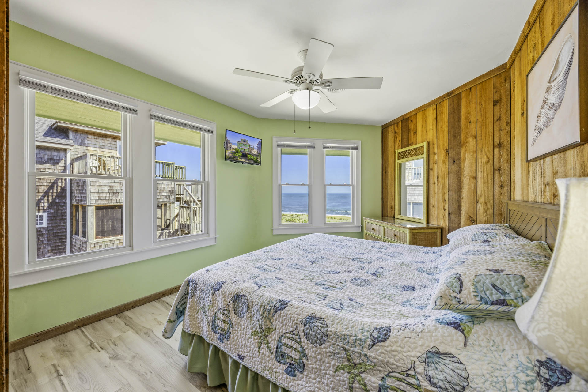 Surf Or Sound Realty 1222 Beachfront Bliss Bedroom 1 1