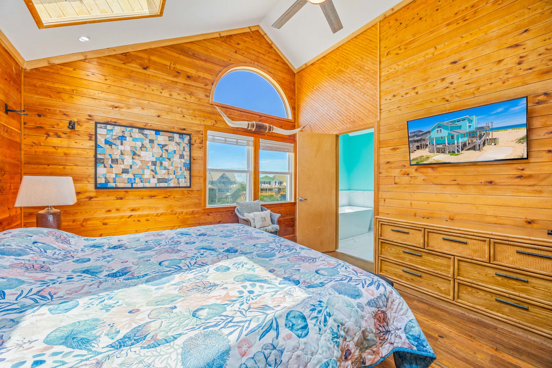 Surf Or Sound Realty 964 Seas The Day Bedroom 1 2
