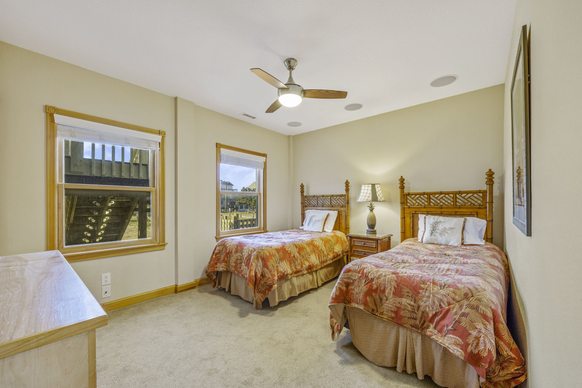 Surf Or Sound Realty 901 Flip Floppin Bedroom 6 1