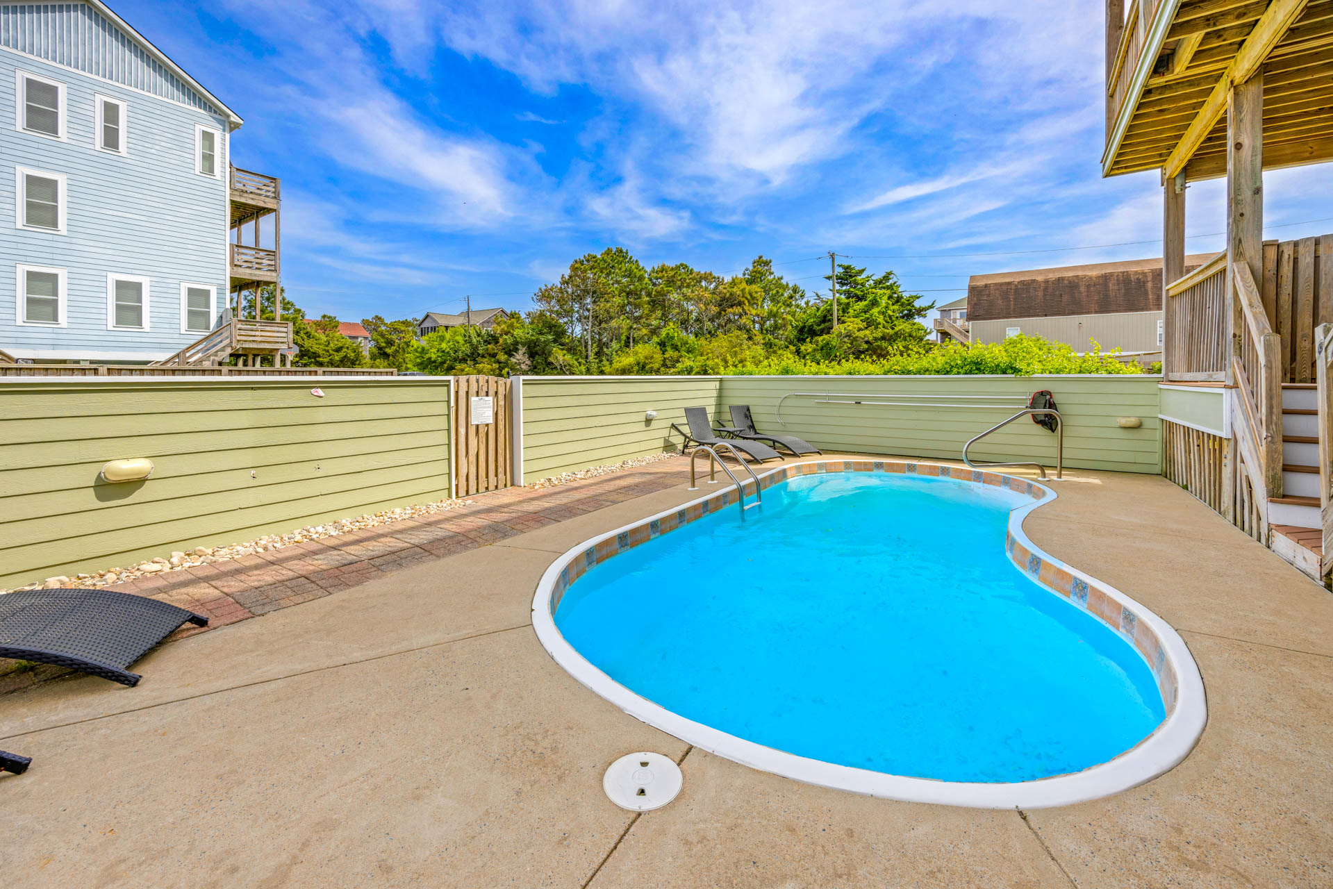 Surf Or Sound Realty 877 The People Sanctuary Pool Area 2