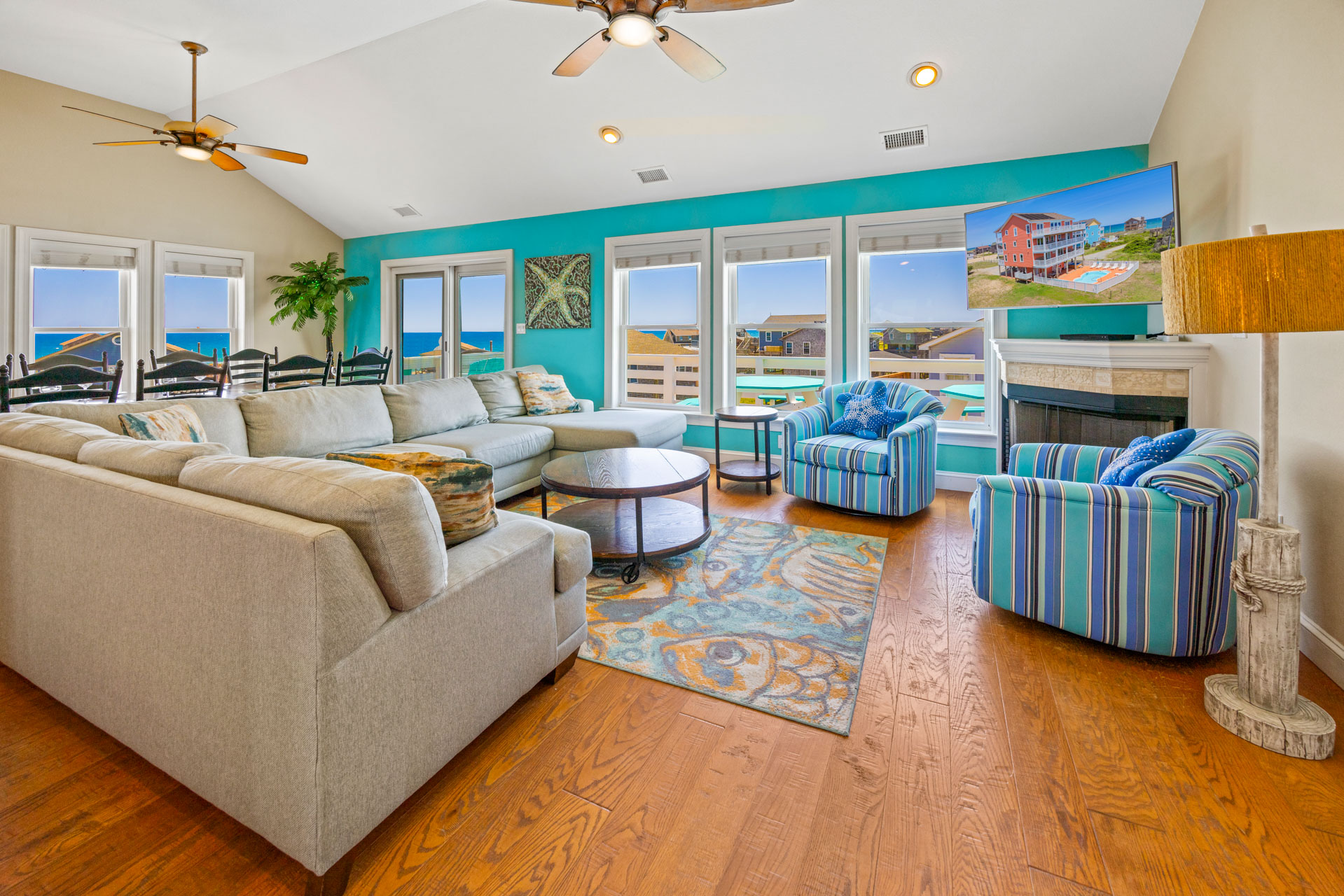 Surf Or Sound Realty 542 Day Drinkin Great Room 1