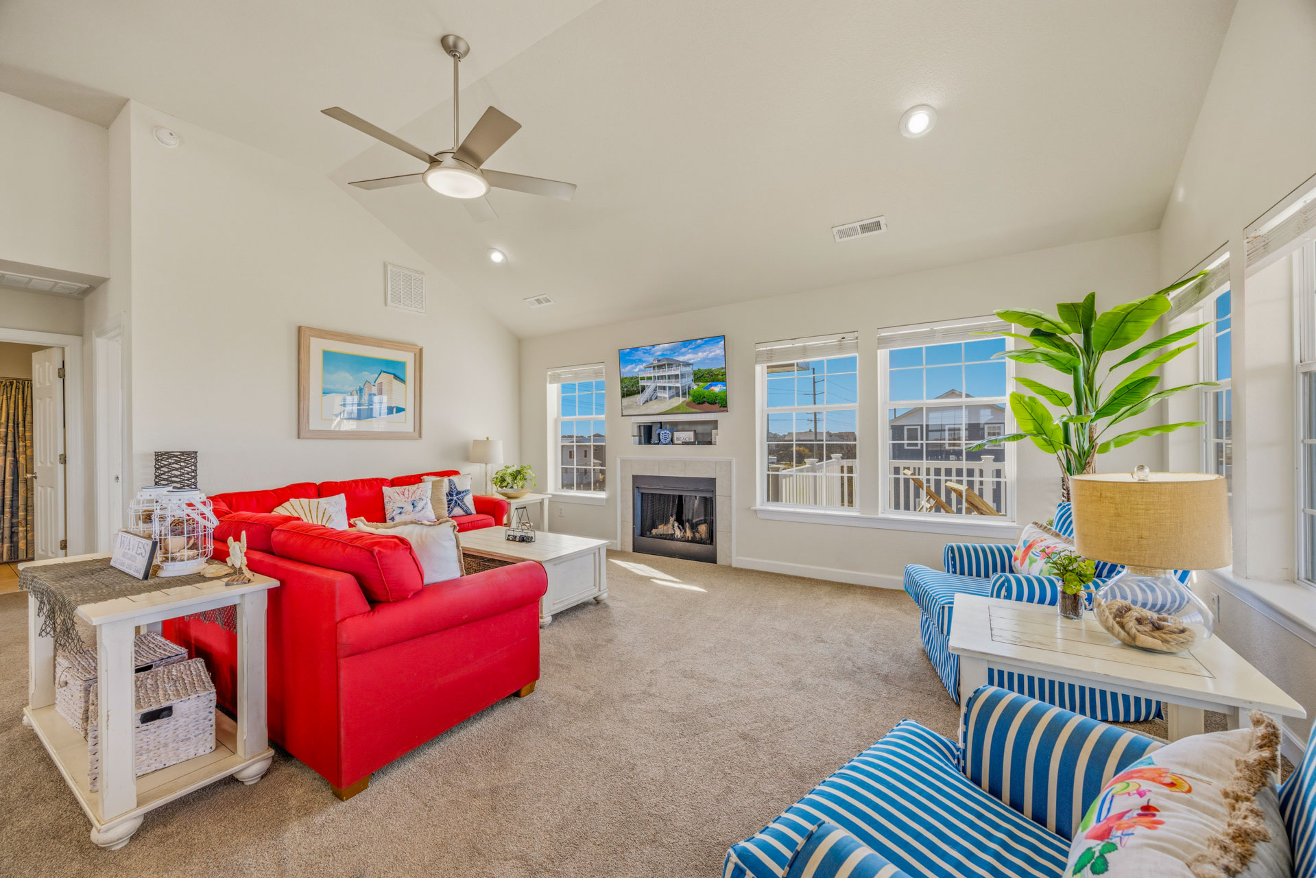 Surf Or Sound Realty 823 Sounds Good 2 Me Great Room 3