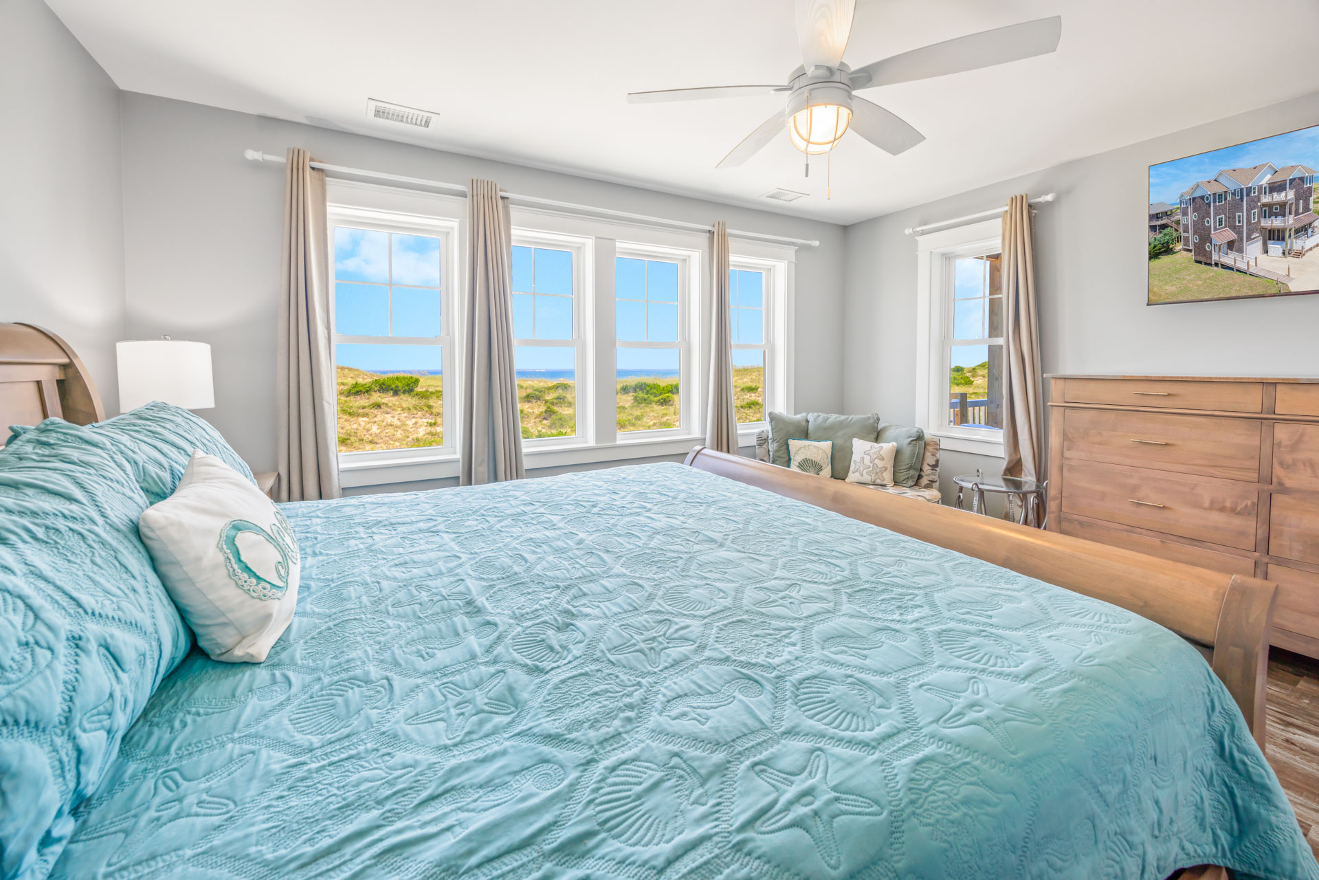 Surf Or Sound Realty 990 Dawn Treader Bedroom 4 2