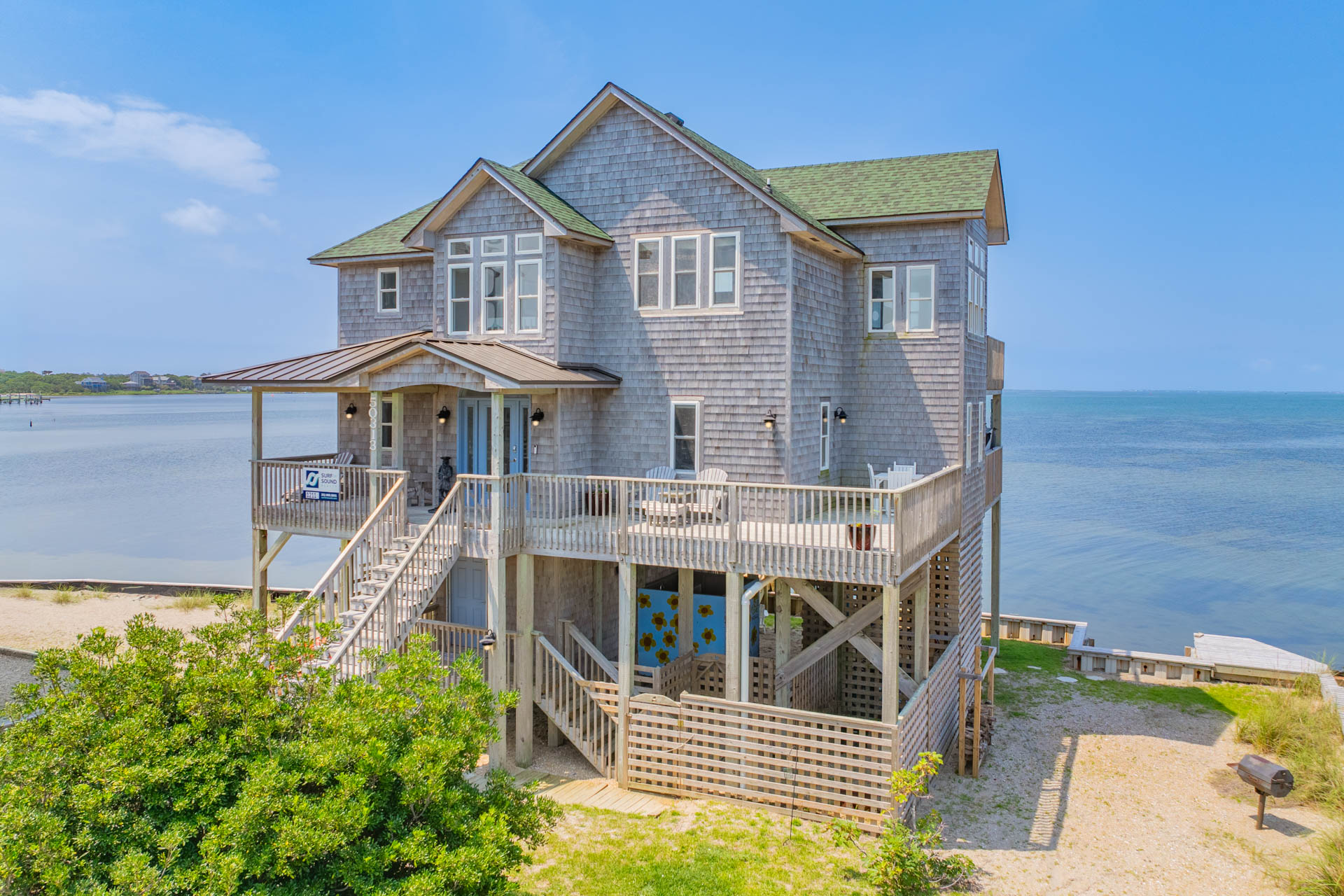 Surf Or Sound Realty 1211 Frisco's Watch Exterior 3