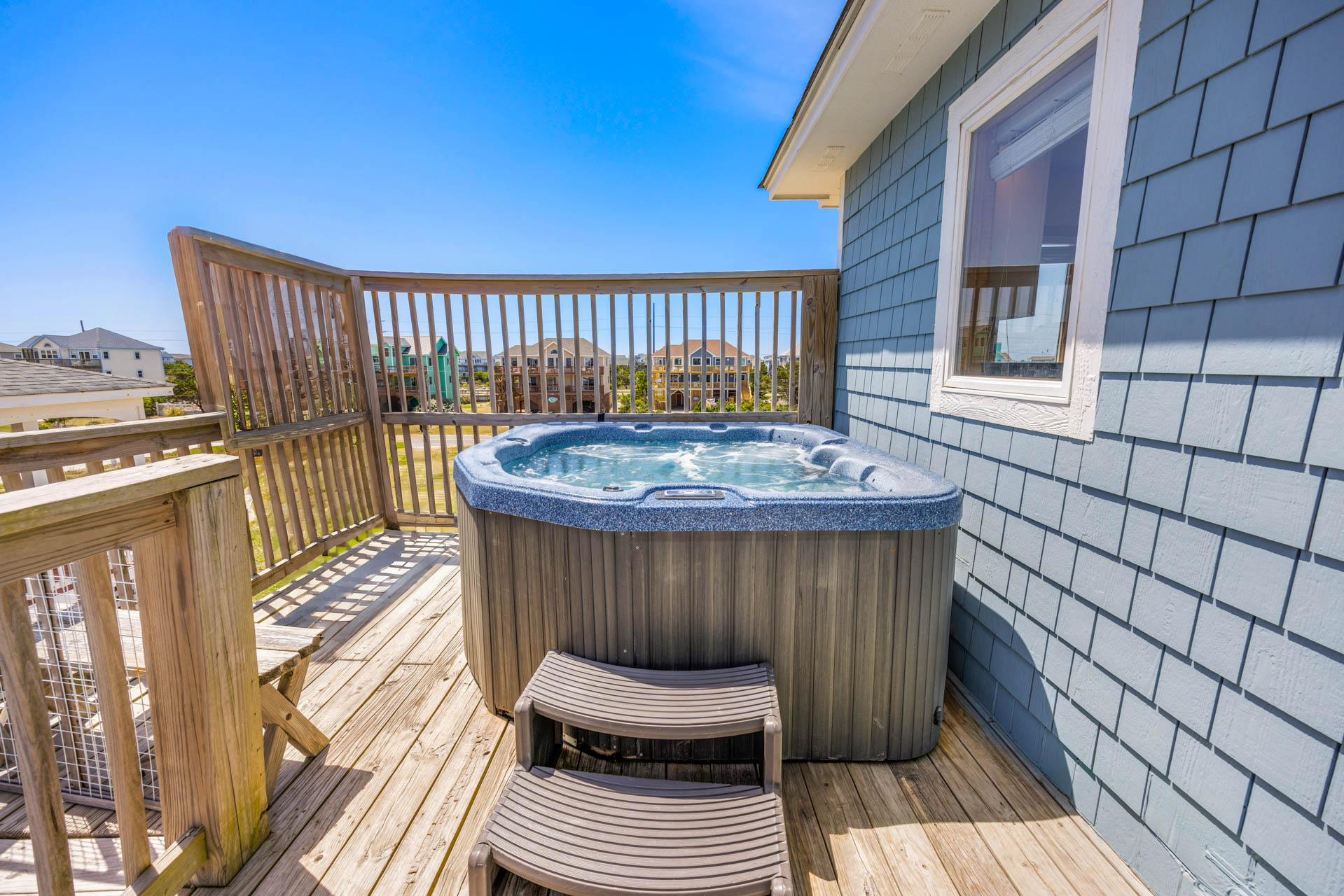 Surf Or Sound Realty 751 Windows To The Sea Hot Tub