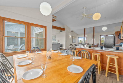 Surf Or Sound Realty 526 Bryson Herrick Dining Area 2