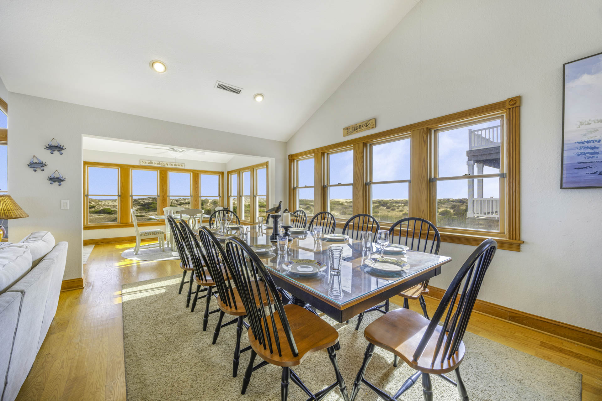 Surf Or Sound Realty 829 The HI Life Dining Area 4