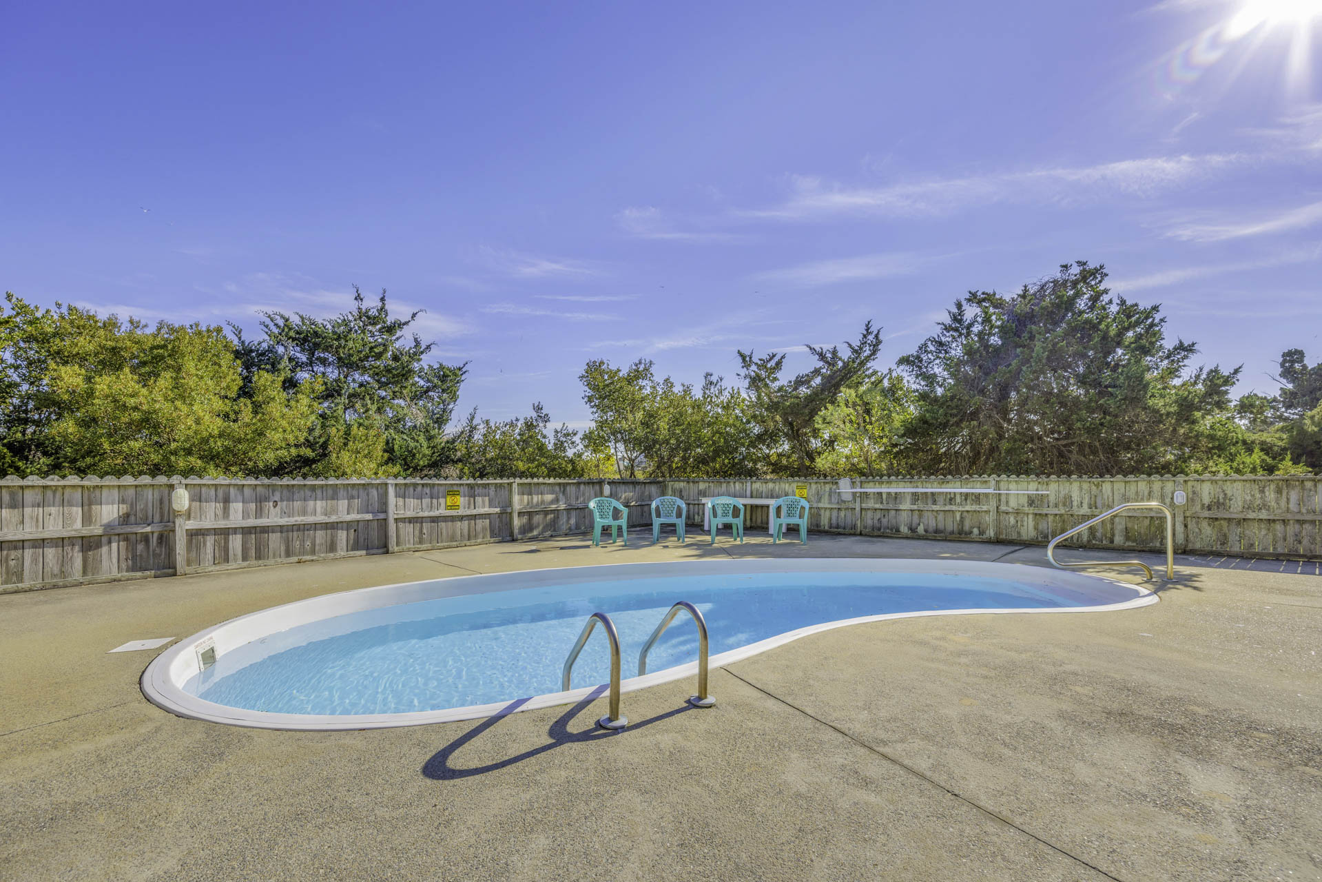 Surf Or Sound Realty 393 Sandfiddler Pool Area 2