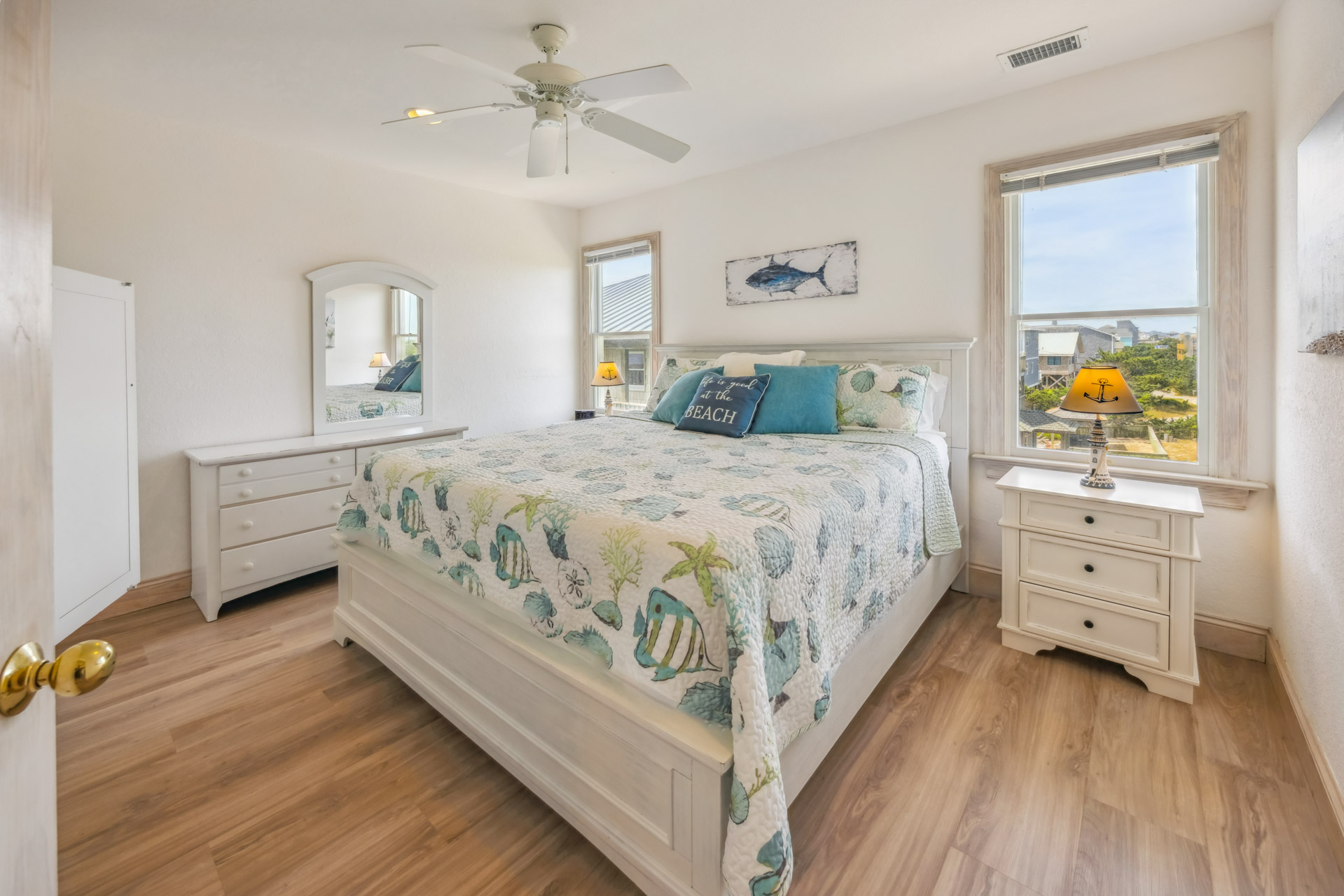 Surf Or Sound Realty 1130 Beach Babies Bedroom 1 1