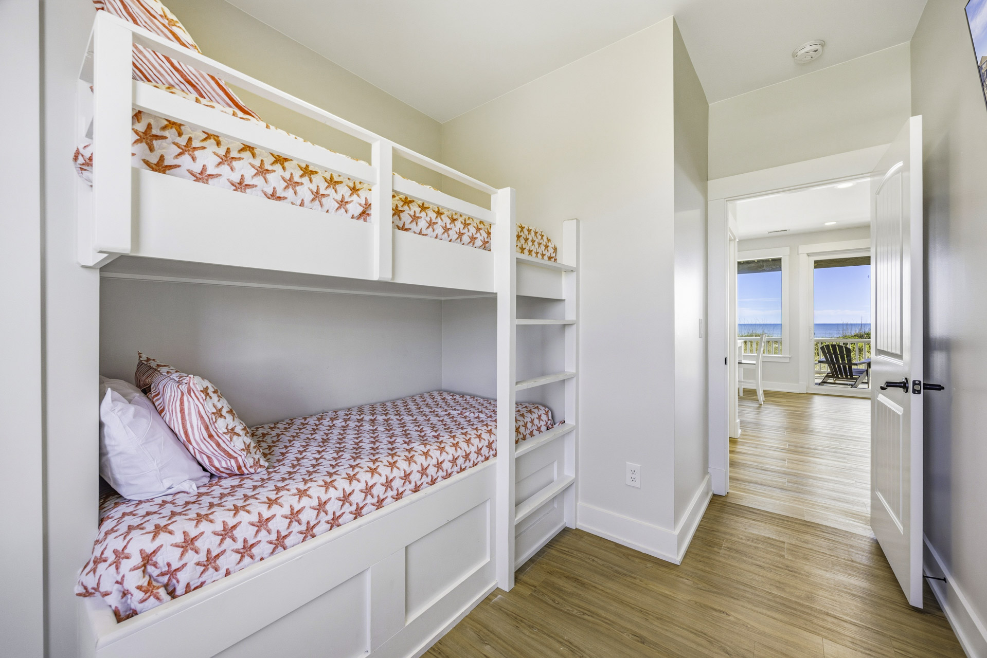 Surf Or Sound Realty 918 Cape Sol Bedroom 8 1