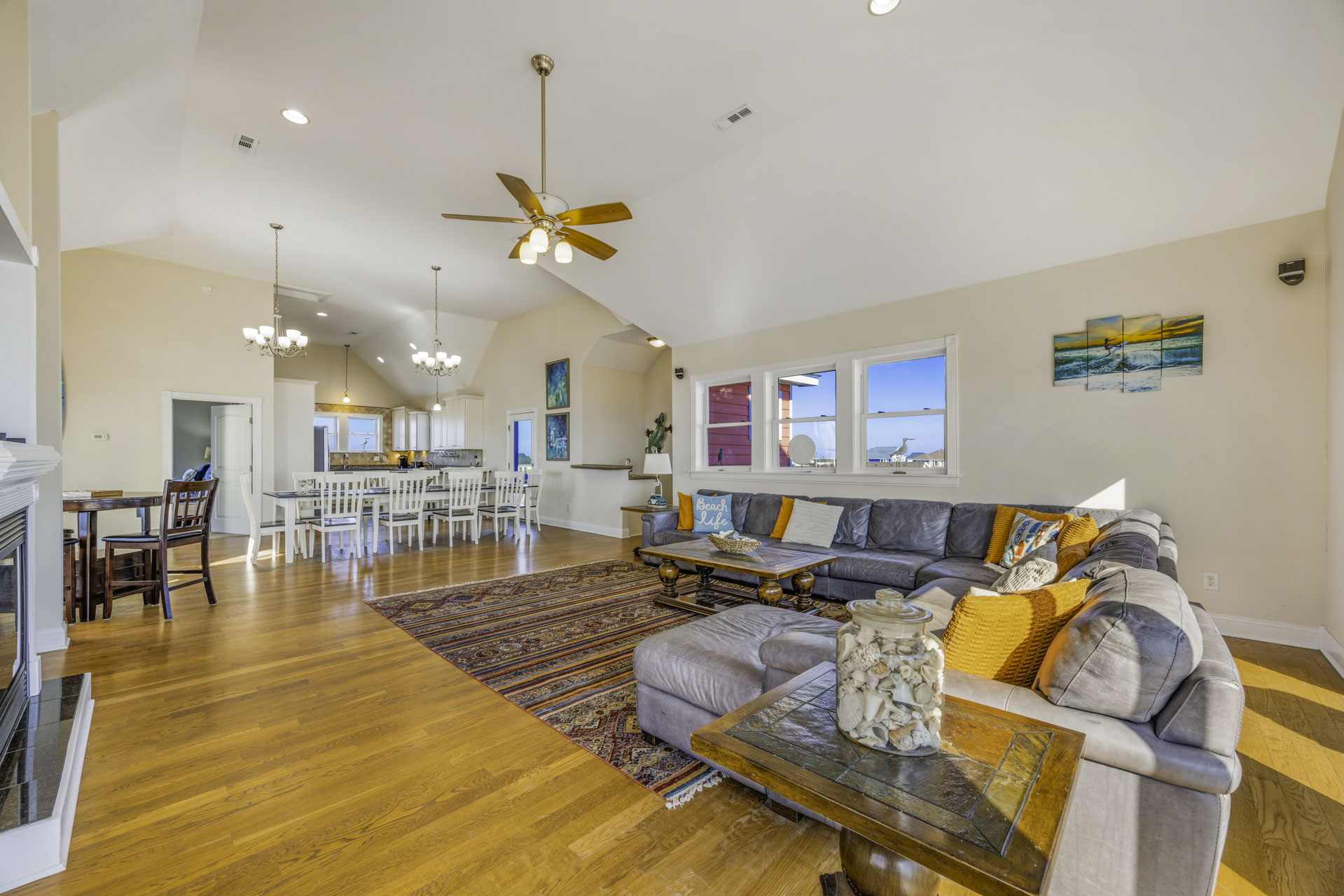 Surf Or Sound Realty 575 Rodanthe Paradise Great Room 4