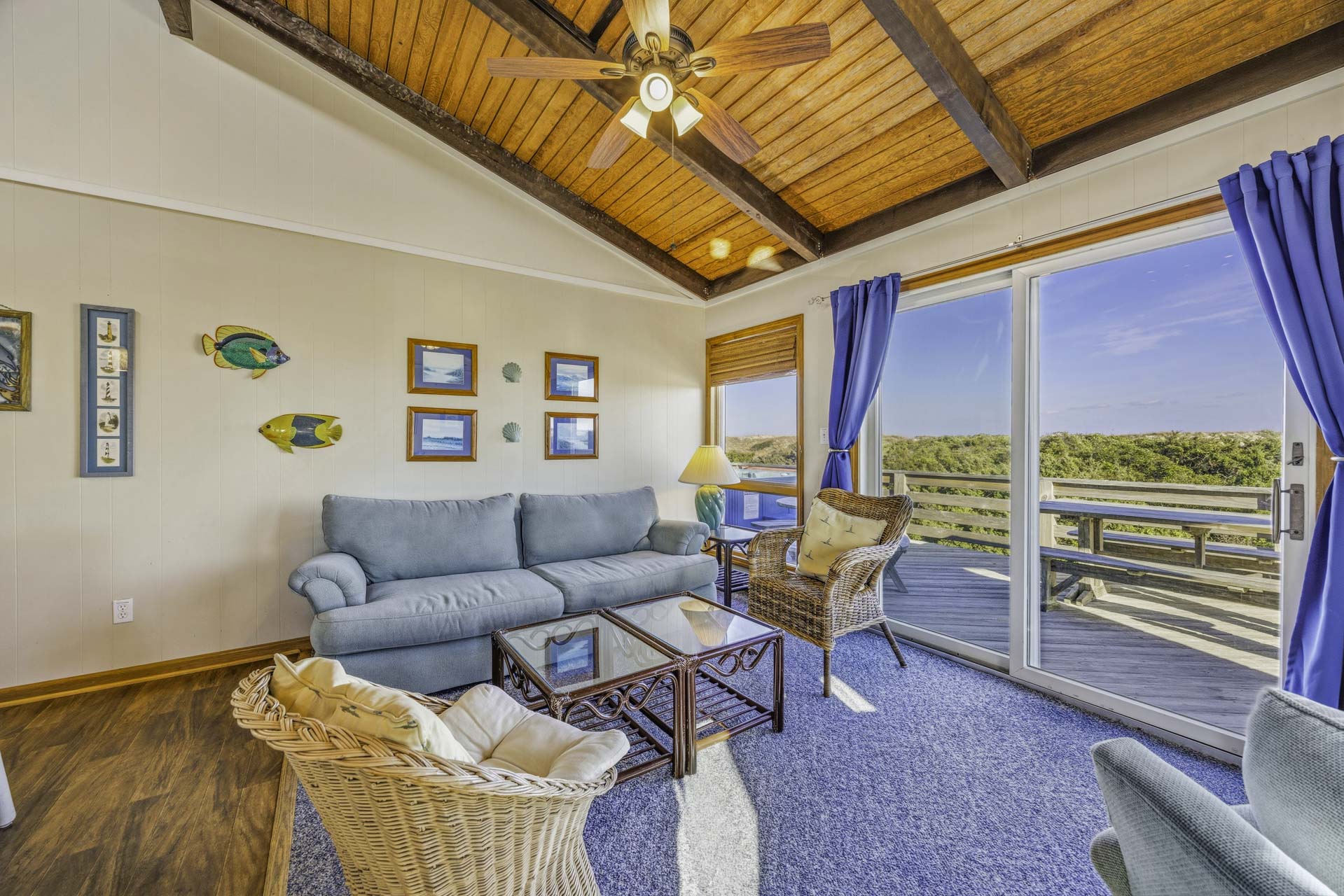 Surf Or Sound Realty 861 Kinnakeet Retreat Great Room 4