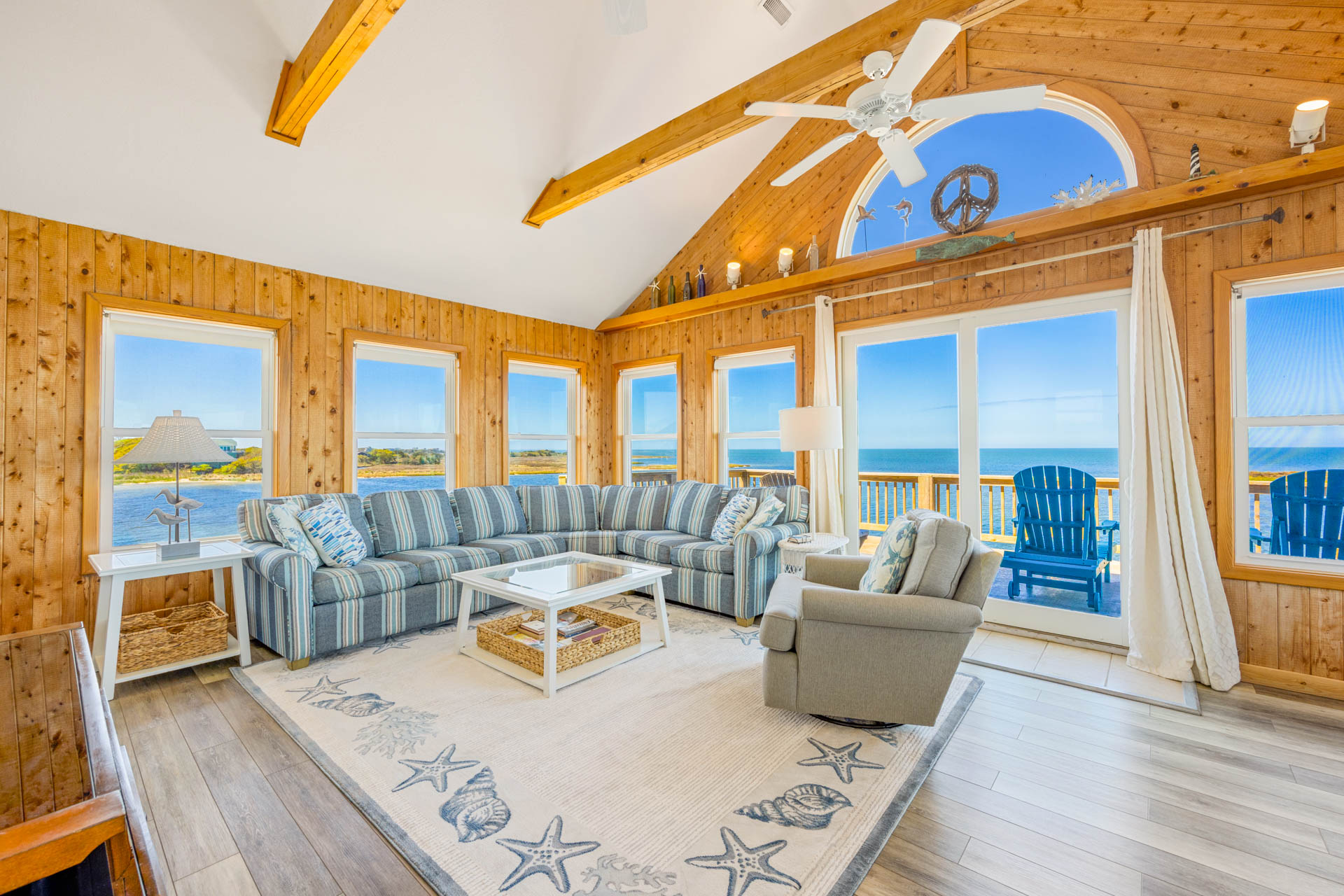 Surf Or Sound Realty 71 Wildwind Great Room 1