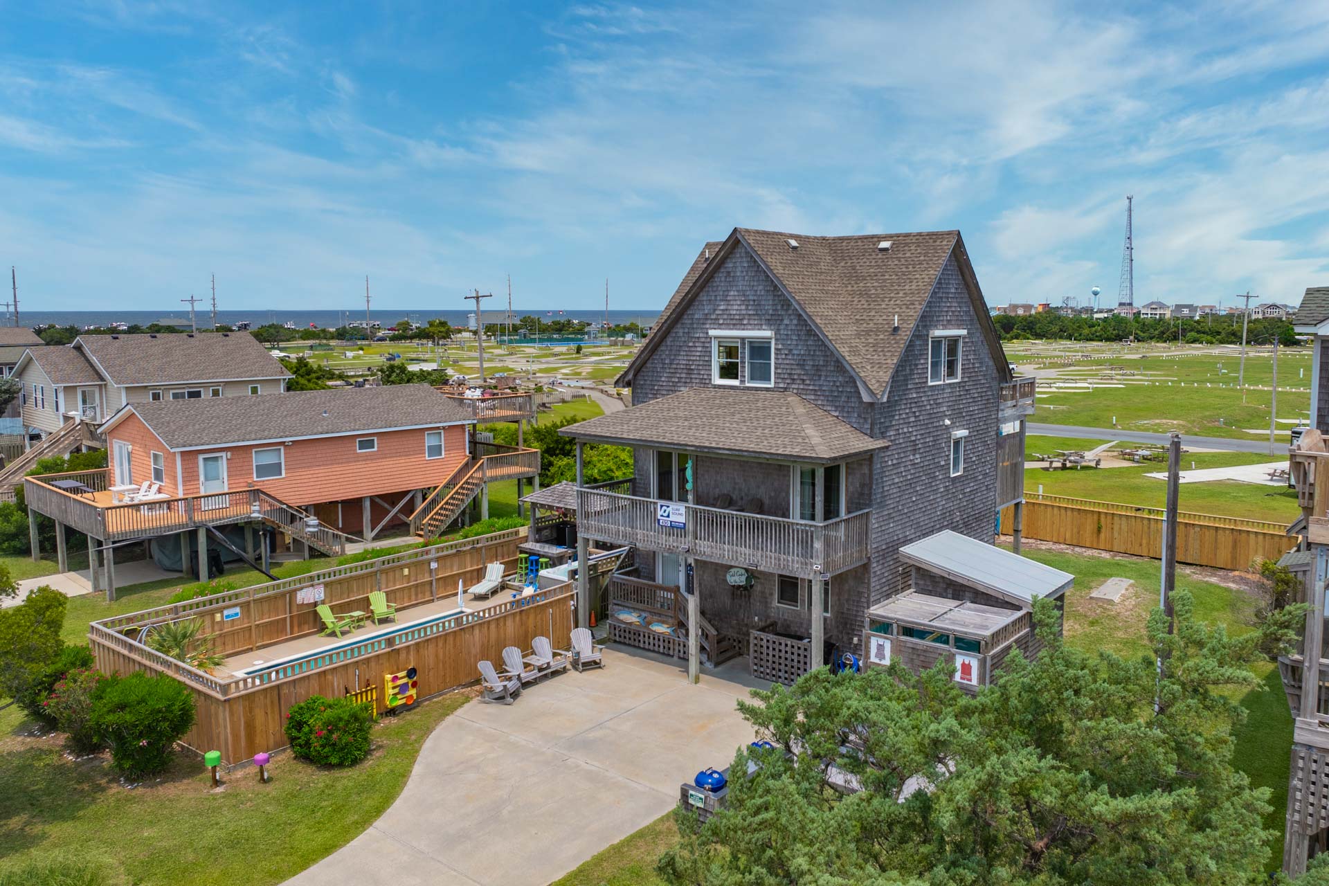 Surf Or Sound Realty 490 Total Comfort By The Sea Exterior 3
