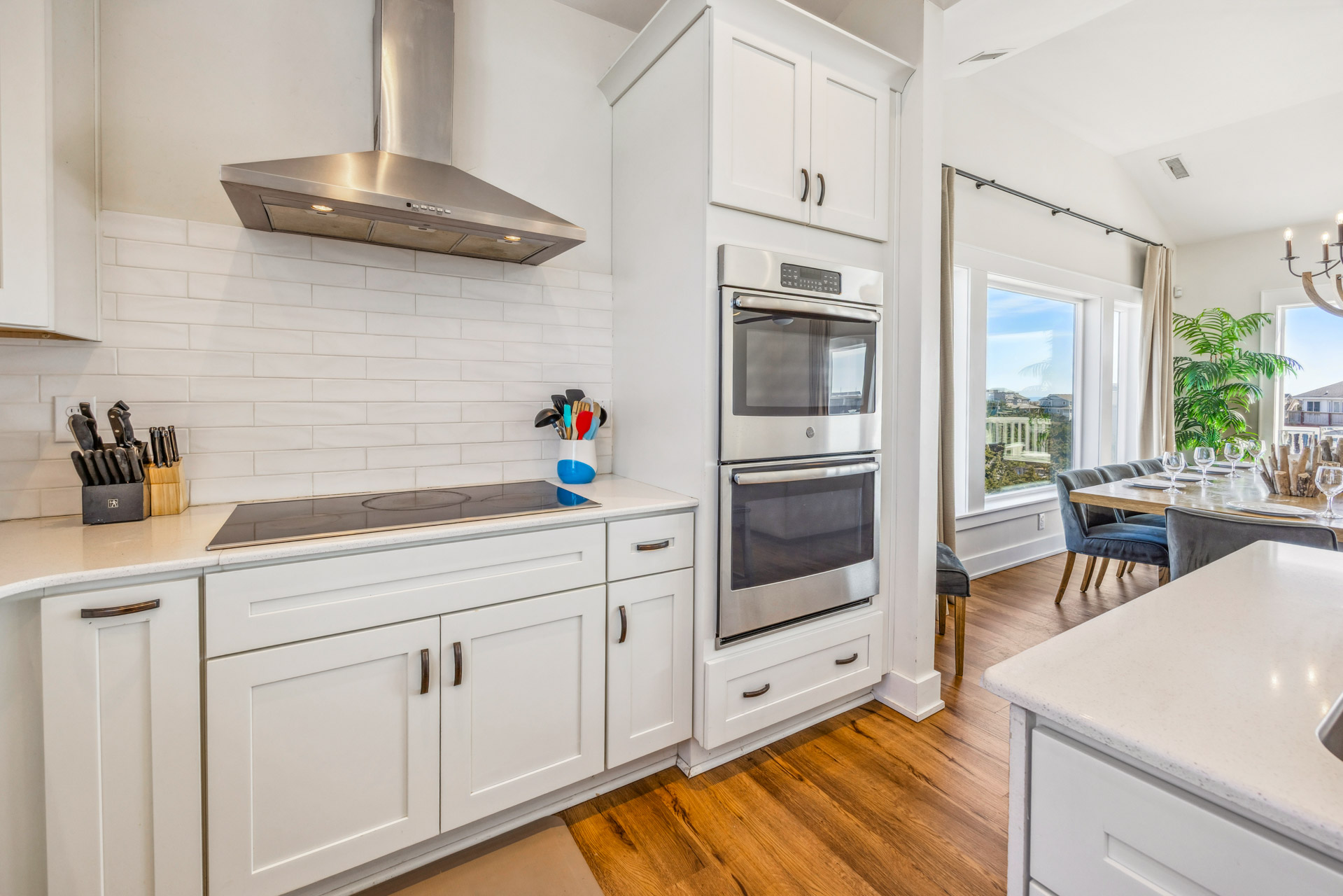 Surf Or Sound Realty 862 Perfect 10 Kitchen 4
