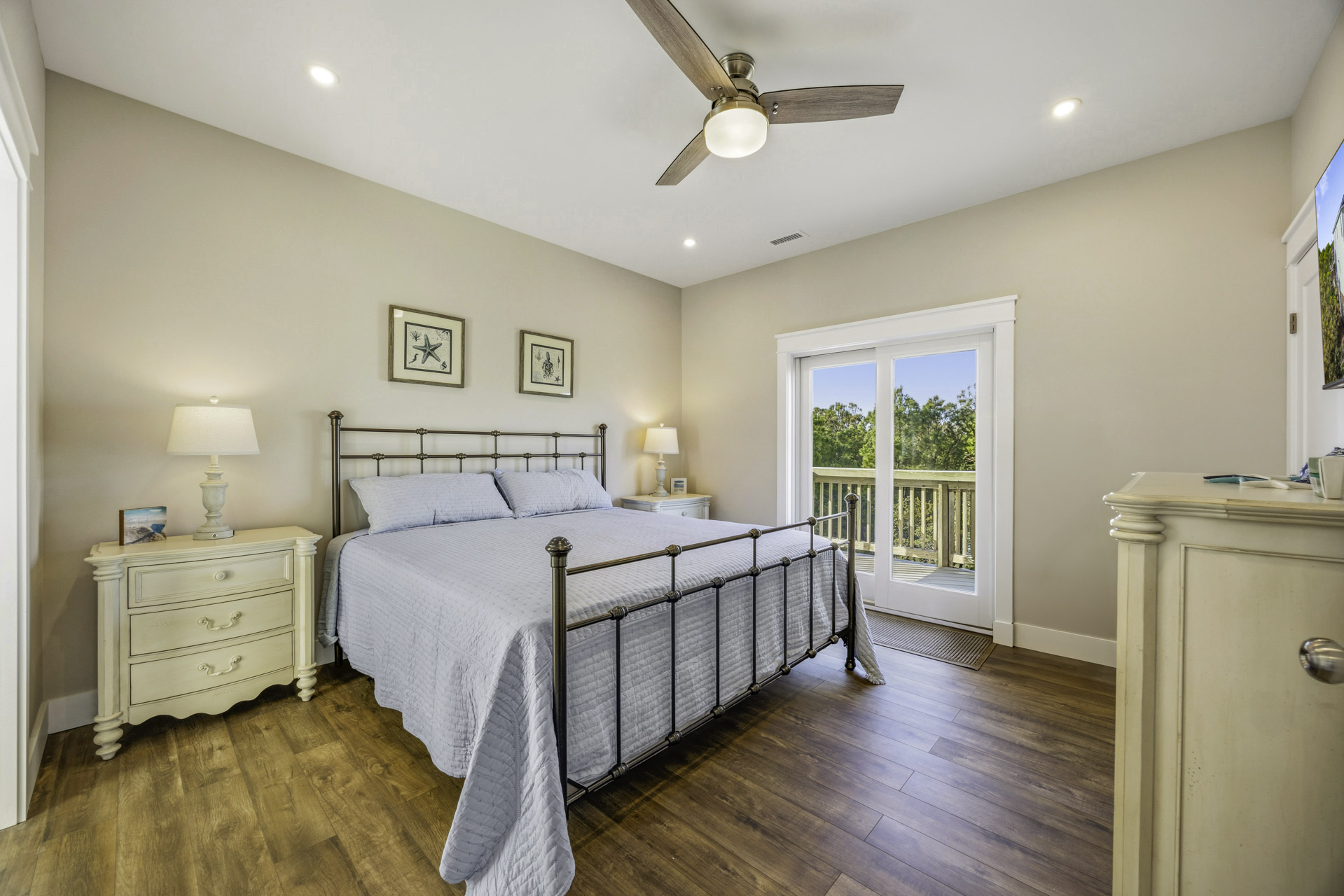 Surf Or Sound Realty 1240 Coastal Breeze Bedroom 1 1