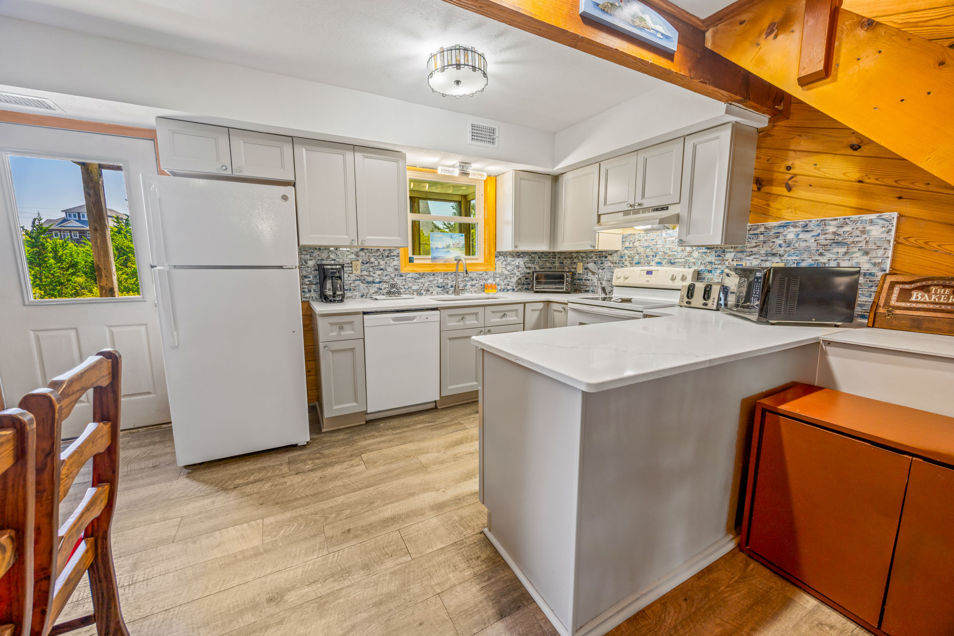 Surf Or Sound Realty 955 Sealoft Kitchen 1