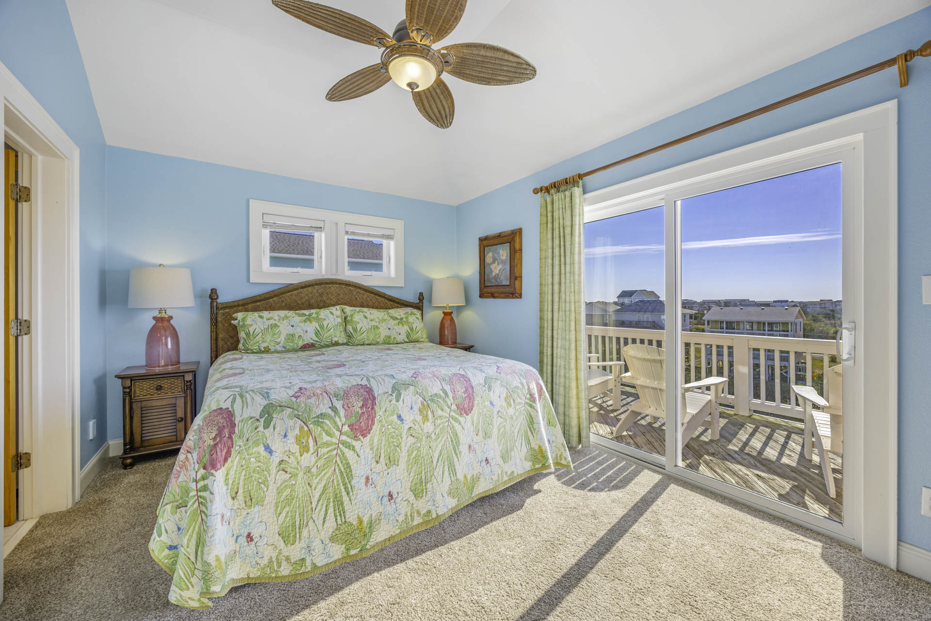 Surf Or Sound Realty 499 Jamaican Me Happy Bedroom 1 1