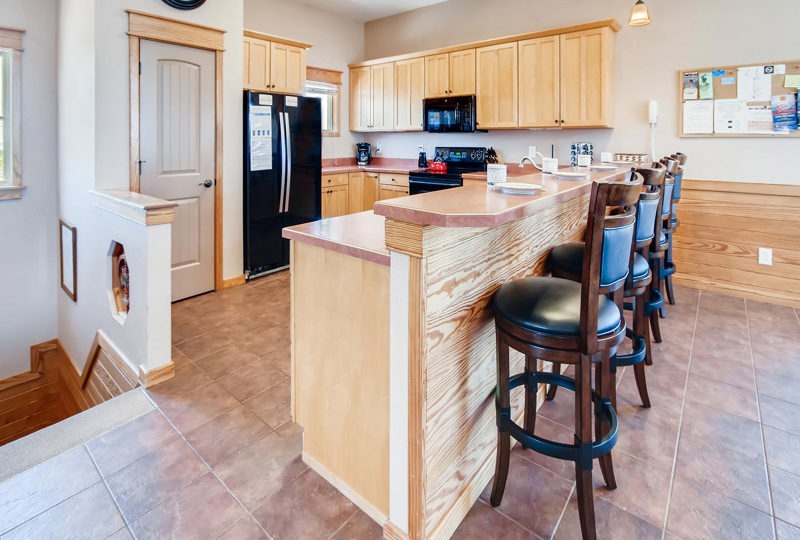 Marooned 893 Surf or Sound