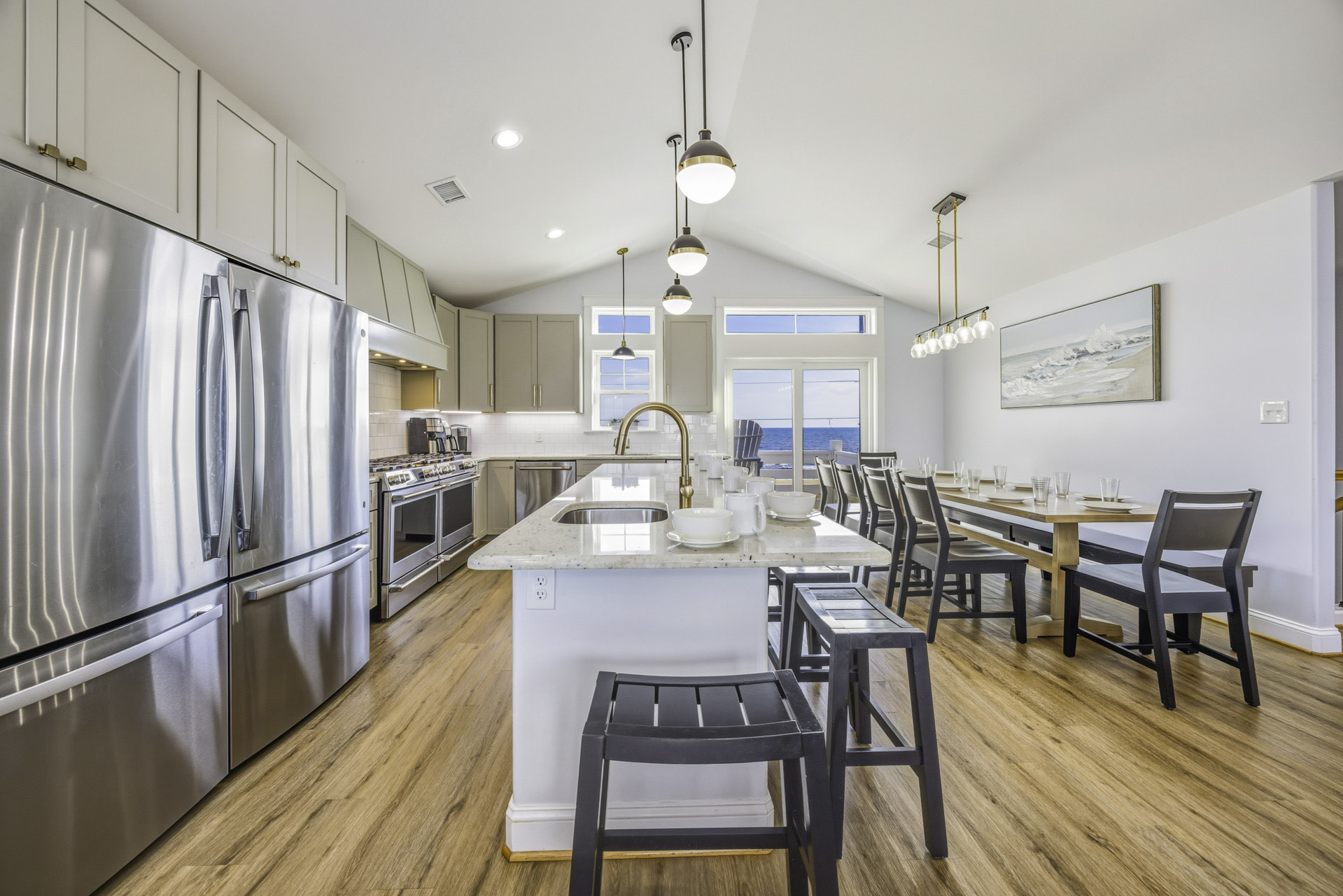 Surf Or Sound Realty 1000 Bellavues Kitchen 5