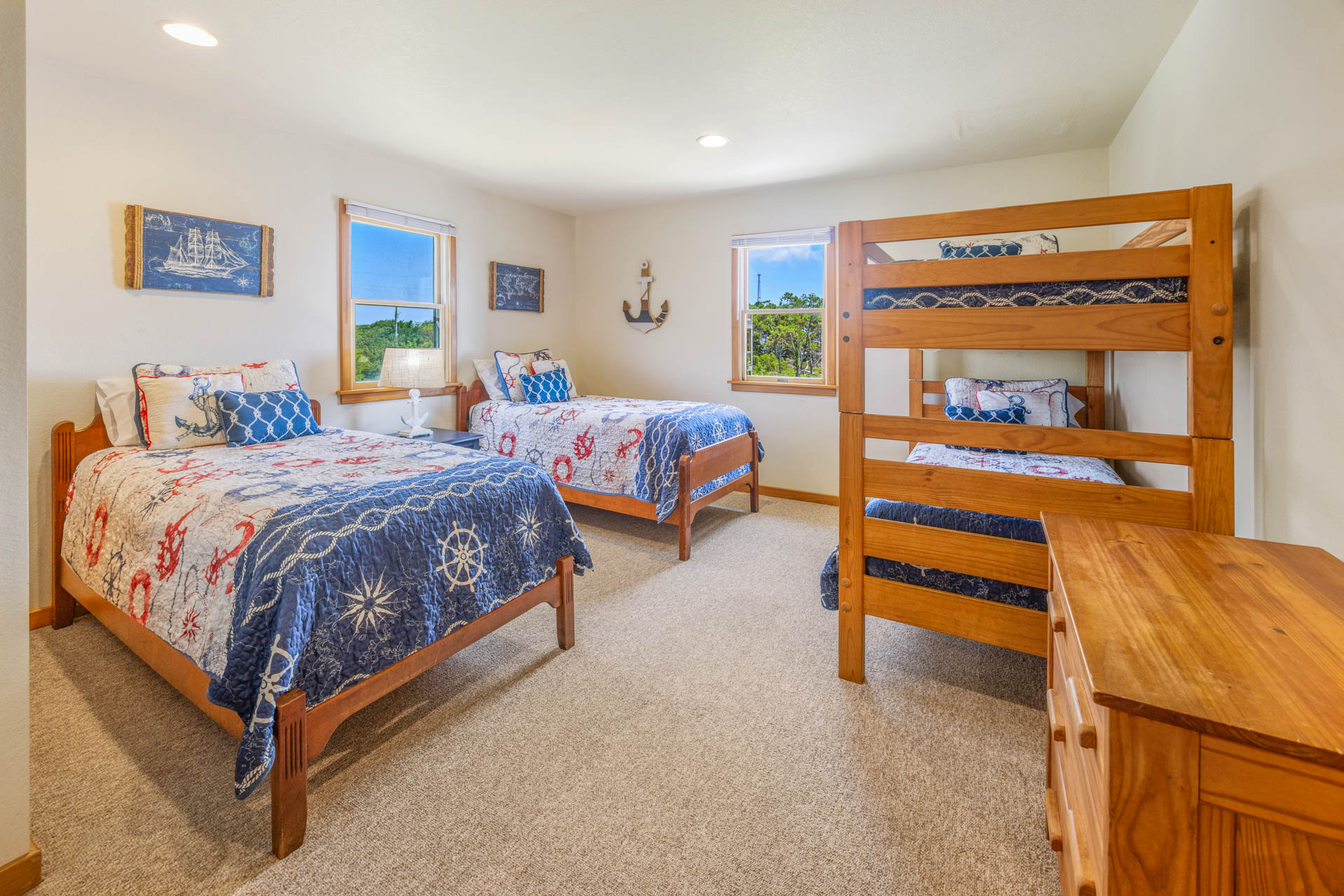 Surf Or Sound Realty 165 Aeolus Bedroom 5