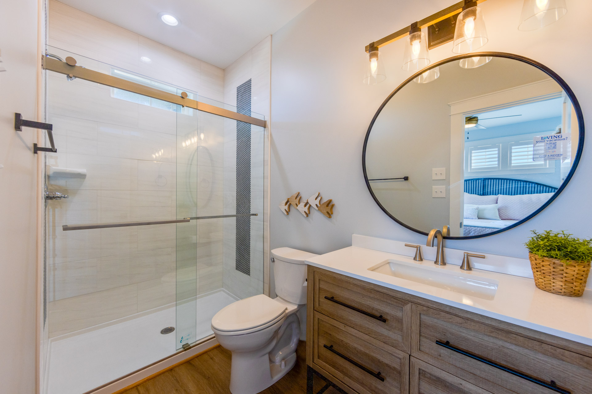 28 Surf Or Sound Realty 1000 Bellavues Bathroom 02 3369493