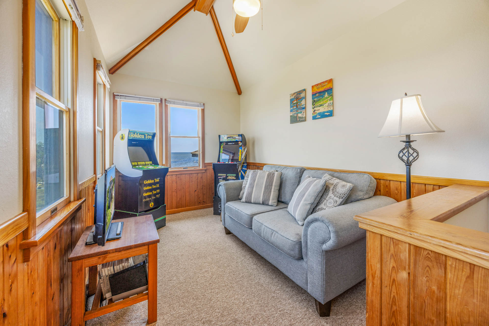 Surf Or Sound Realty 165 Aeolus Loft