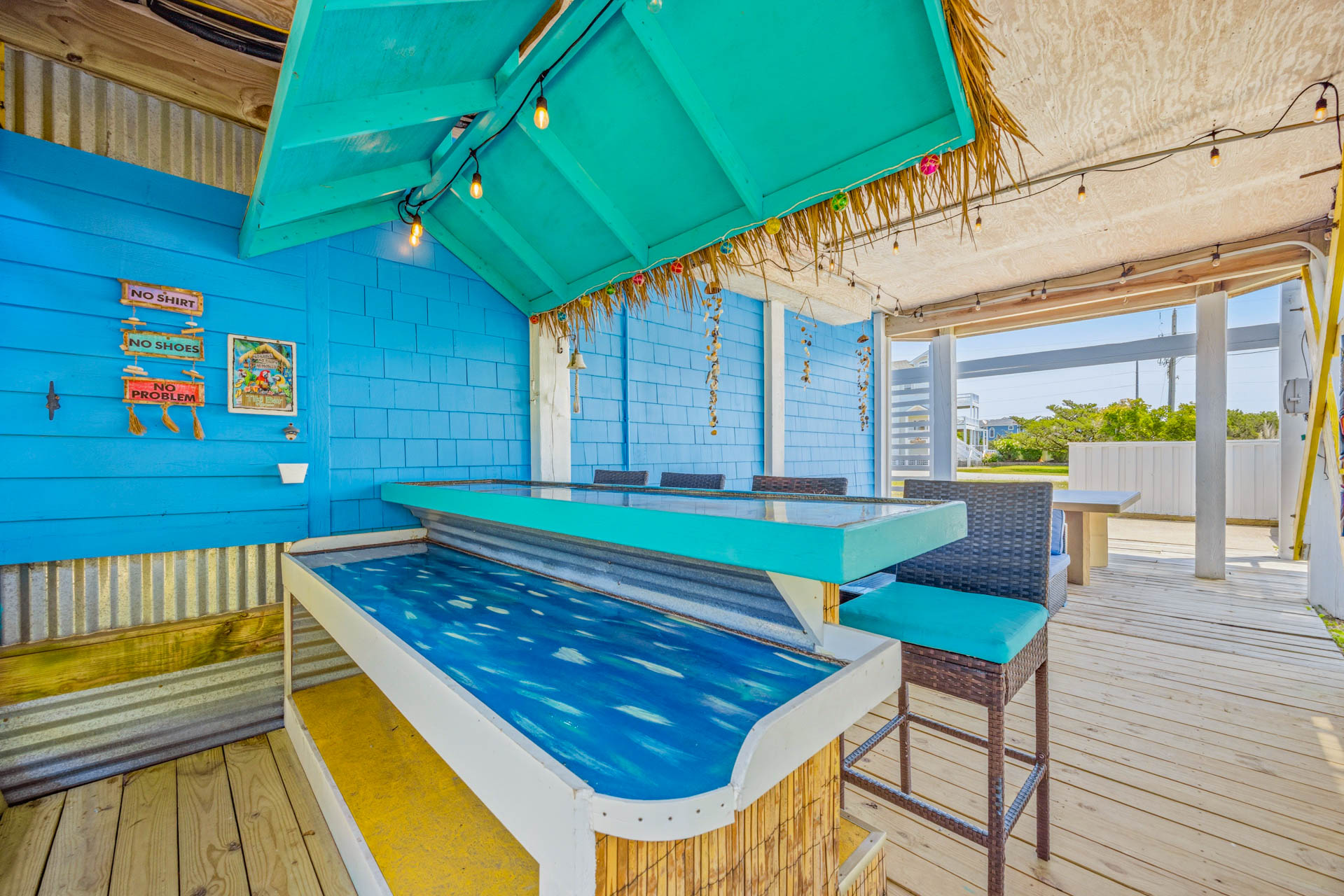 Surf Or Sound Realty 947 Creative Image Tiki Bar 4