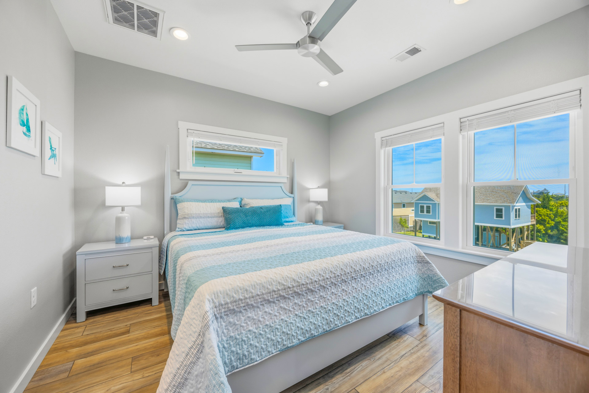 Surf Or Sound Realty 1234 Turtle Watch Bedroom 1 1